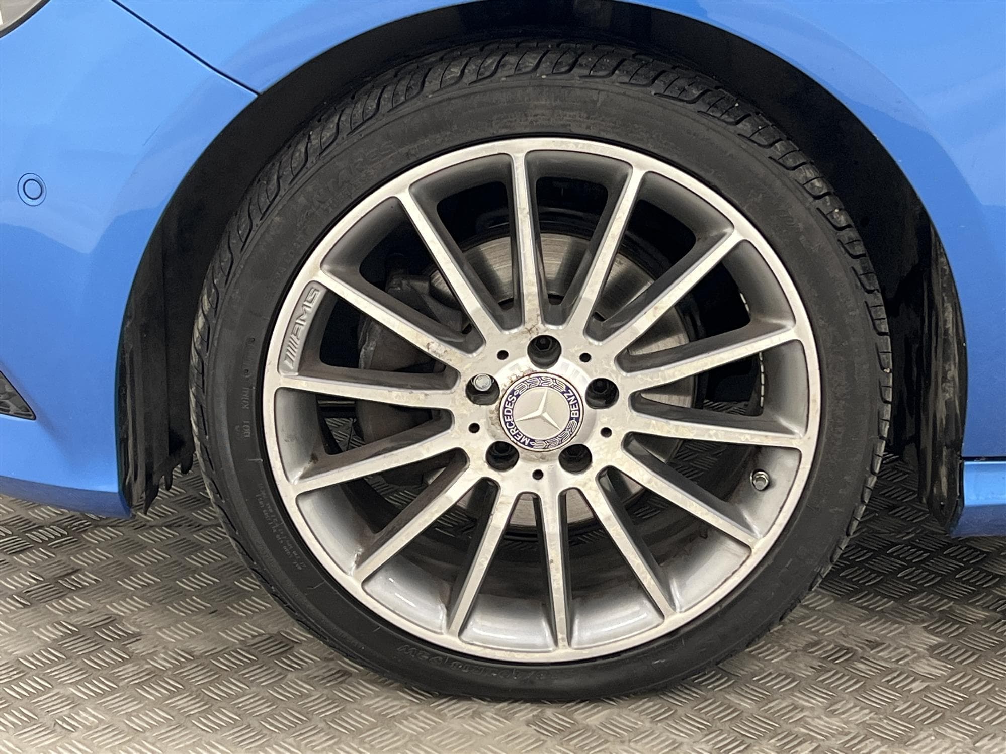 Mercedes-Benz A 180 122hk Navi Sensorer AMG-fälgar 0,54l/mil