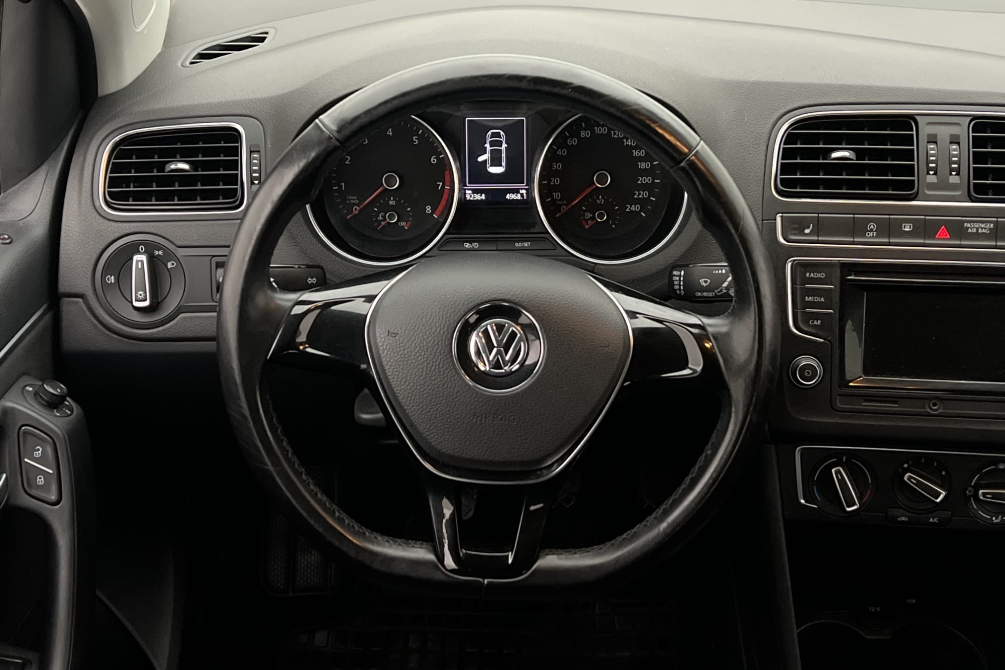 Volkswagen Polo 1.2 TSI 90hk Bluetooth 360kr Skatt 0,47L/mil