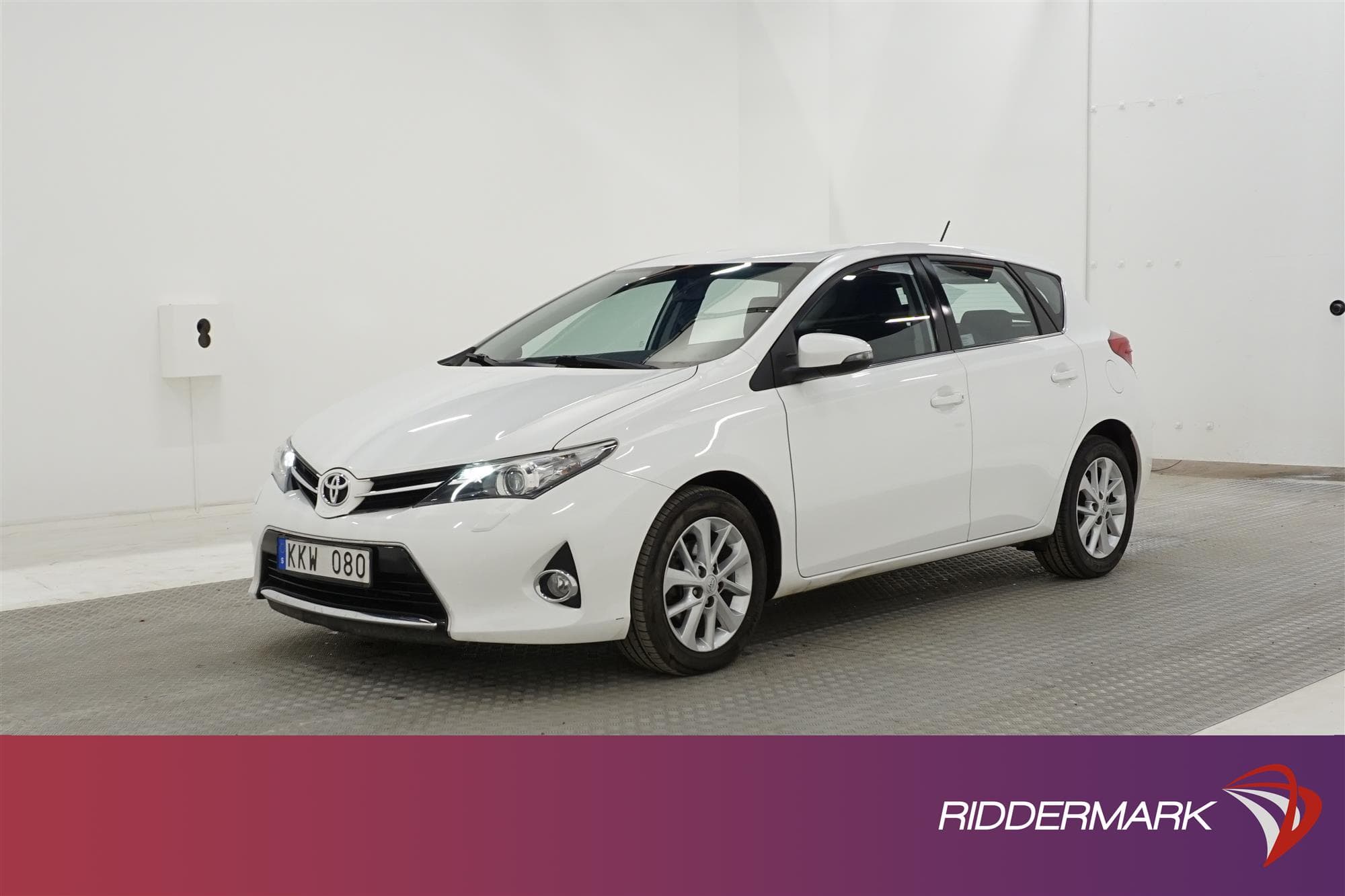 Toyota Auris 1.6 Valvematic 132hk
