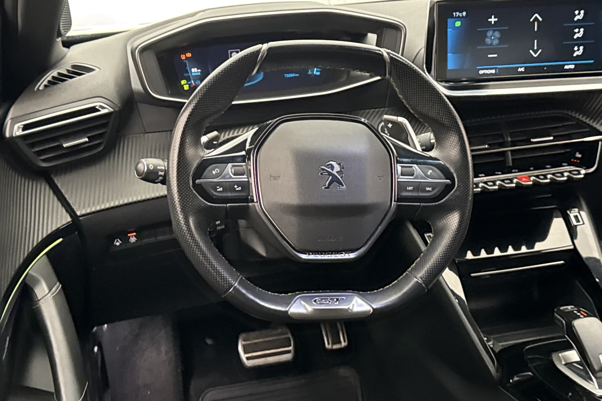 Peugeot 2008 155hk GT Kamera CarPlay M&K-Värmare Navi