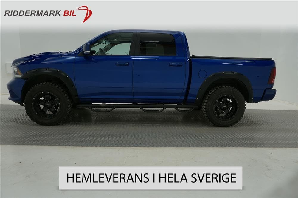 Dodge Ram Sport 5.7 4WD 401hk Upphöjd Breddare Moms