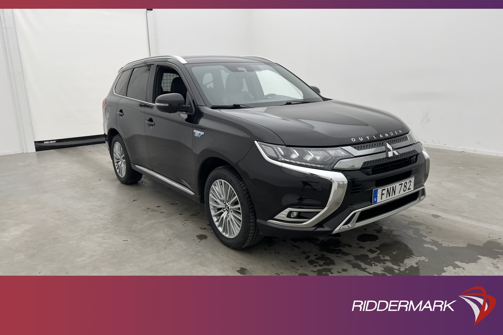 Mitsubishi Outlander P-HEV 4WD 230hk