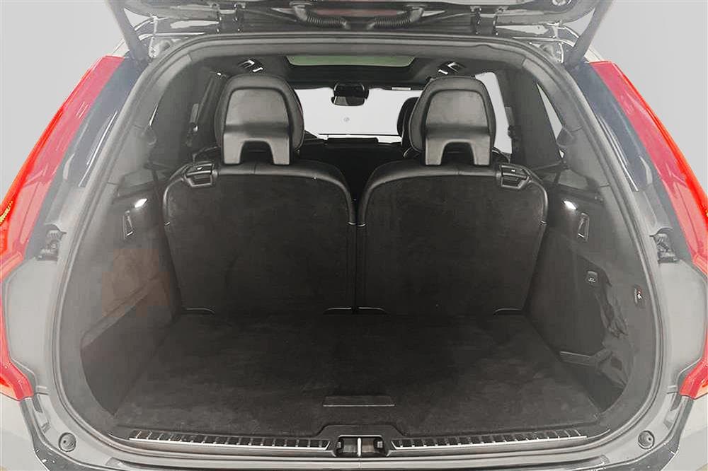 Volvo XC90 B5 235hk AWD R-Design 7-Sits D-Värm VOC Pano H/Kinteriör