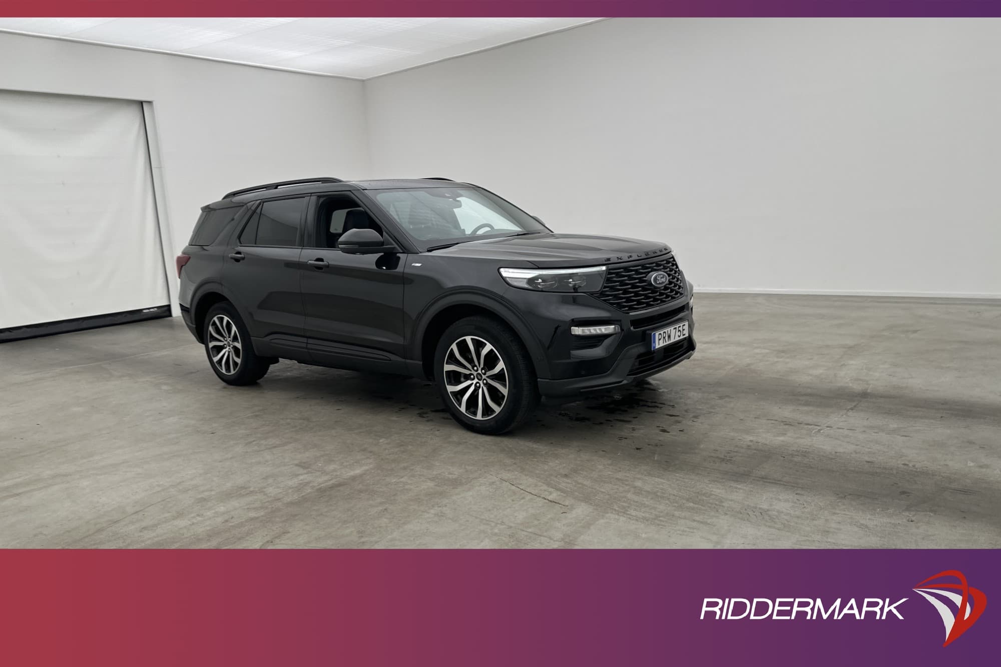 Ford Explorer Plug-In AWD 457hk