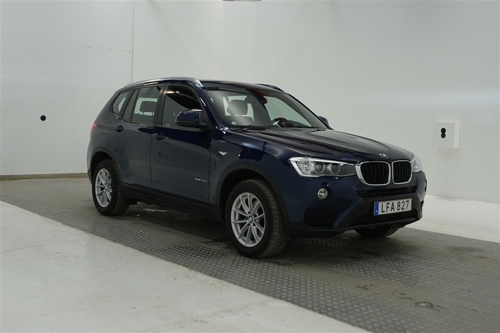 BMW X3 xDrive20d 190hk D-Värm Drag Halvskinn 0,52l/milexteriör