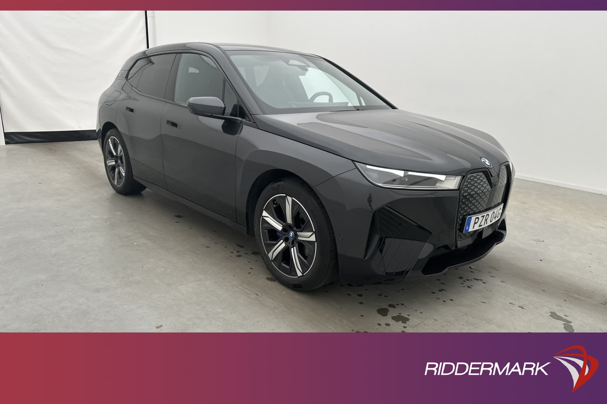 BMW iX xDrive40