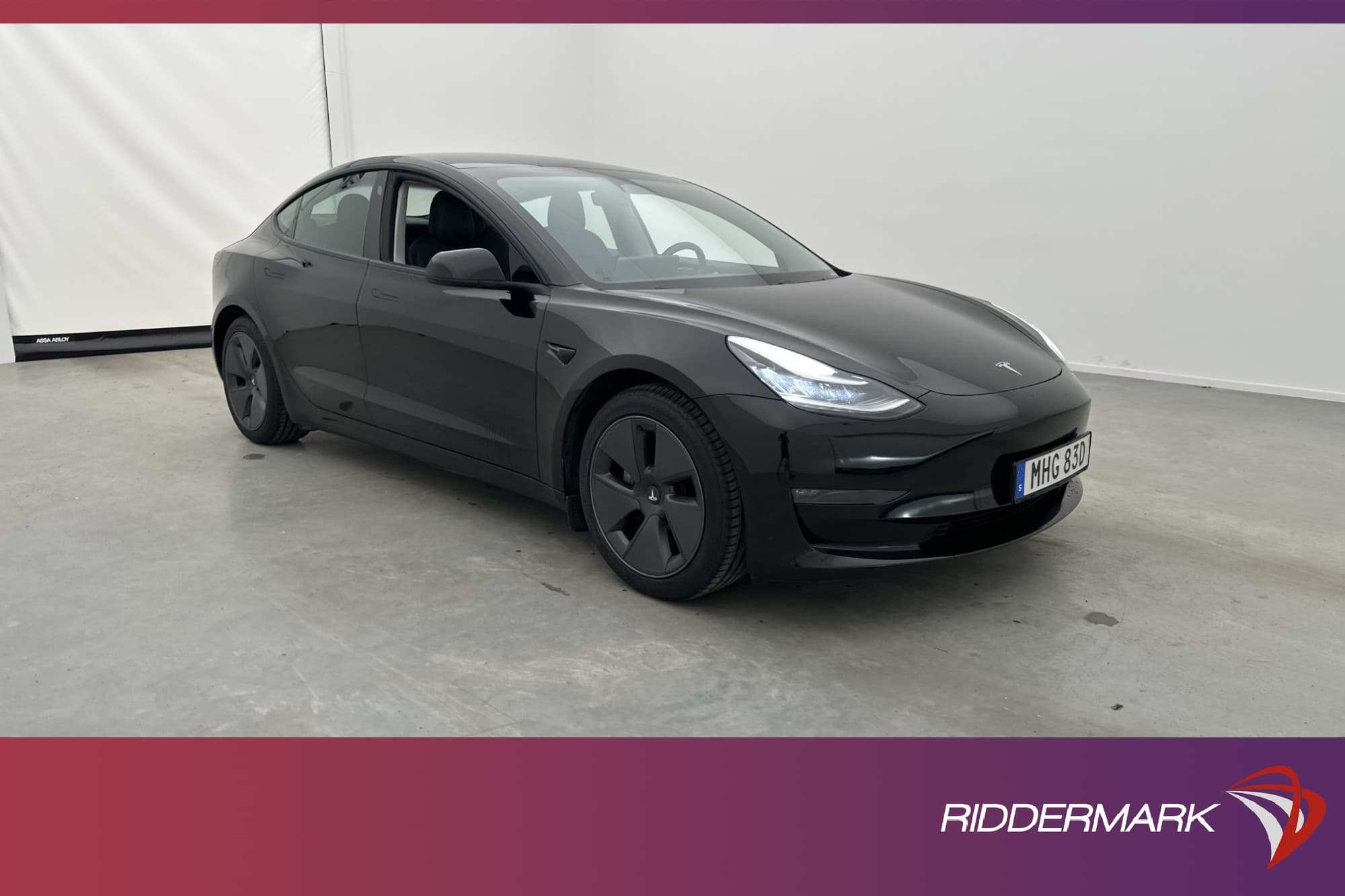 Tesla Model 3 Long Range AWD 440hk