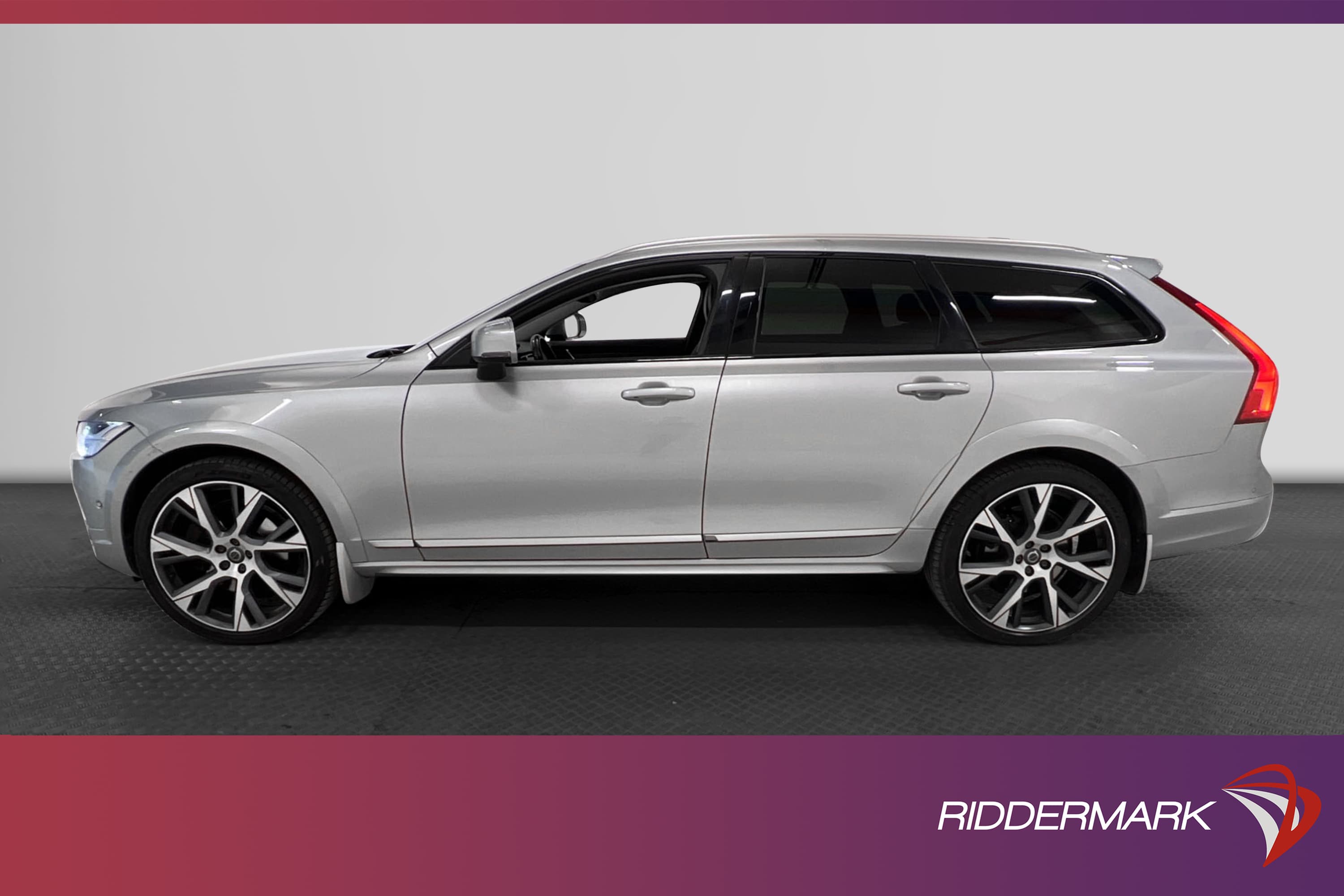 Volvo V90 Cross Country  D5 AWD