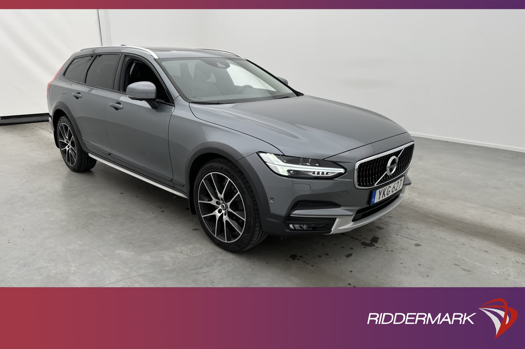 Volvo V90 Cross Country D5 AWD