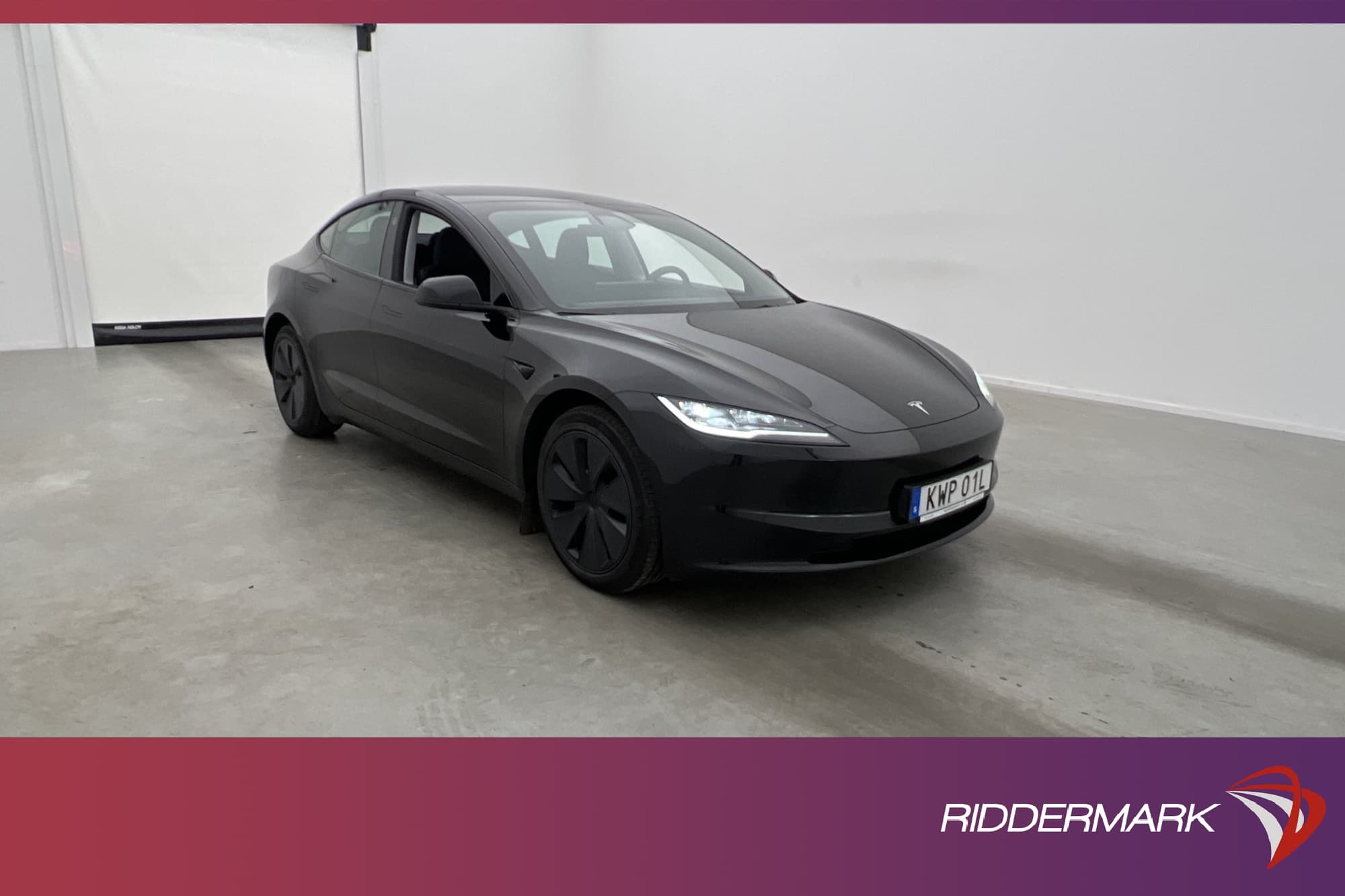 Tesla Model 3 Long Range AWD
