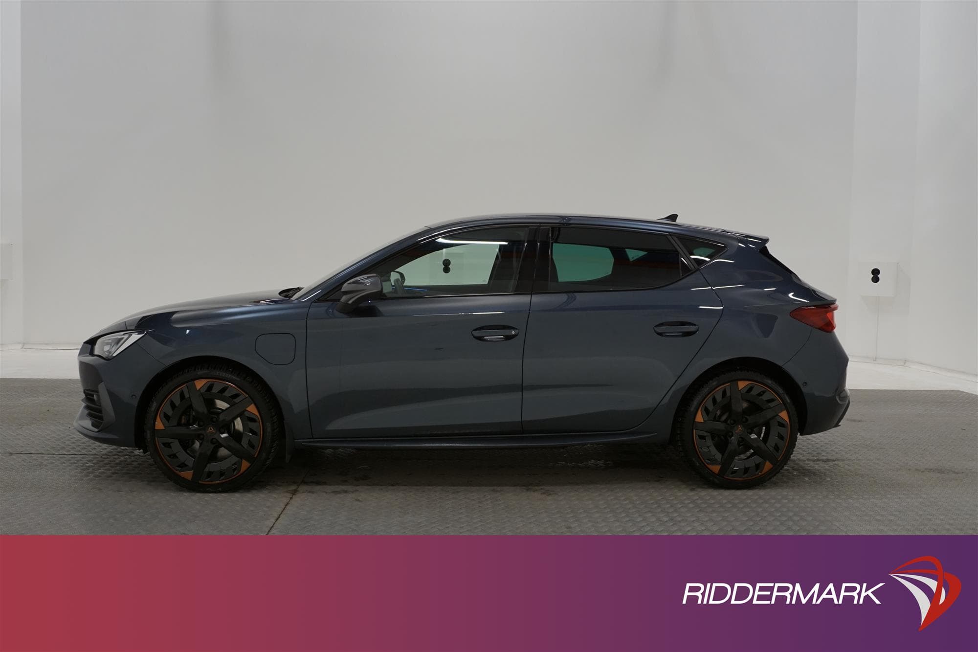 Cupra Leon e-Hybrid 245hk