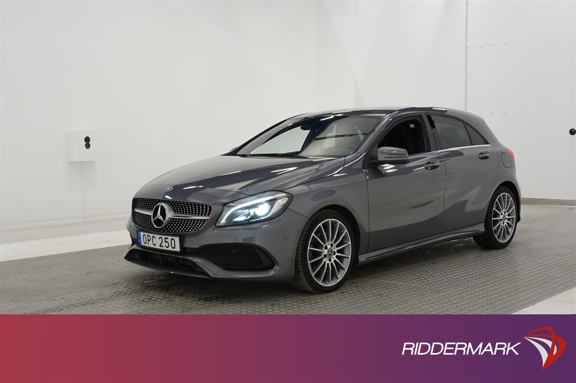 Mercedes-Benz A 200