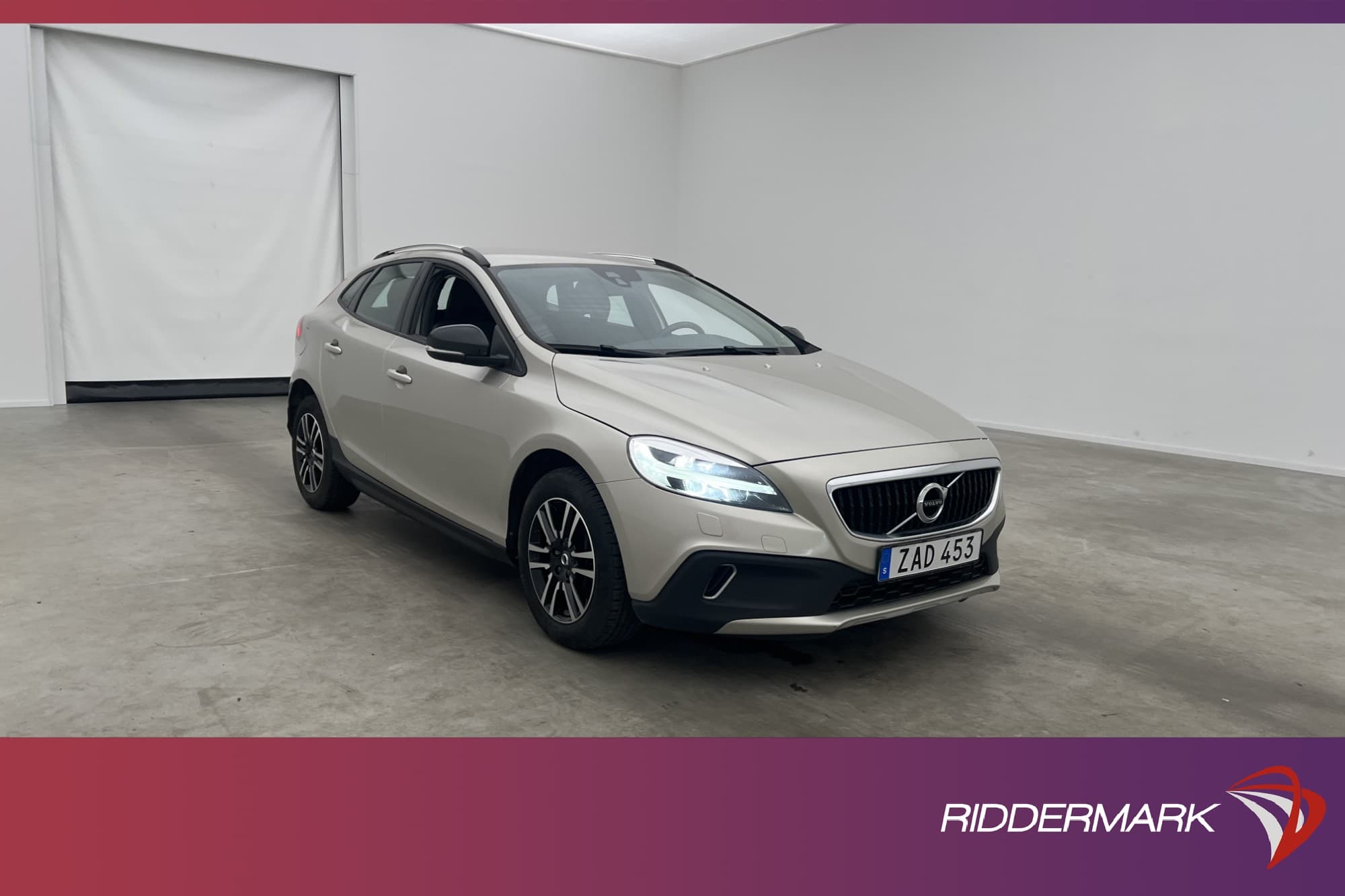 Volvo V40 Cross Country D2 120hk