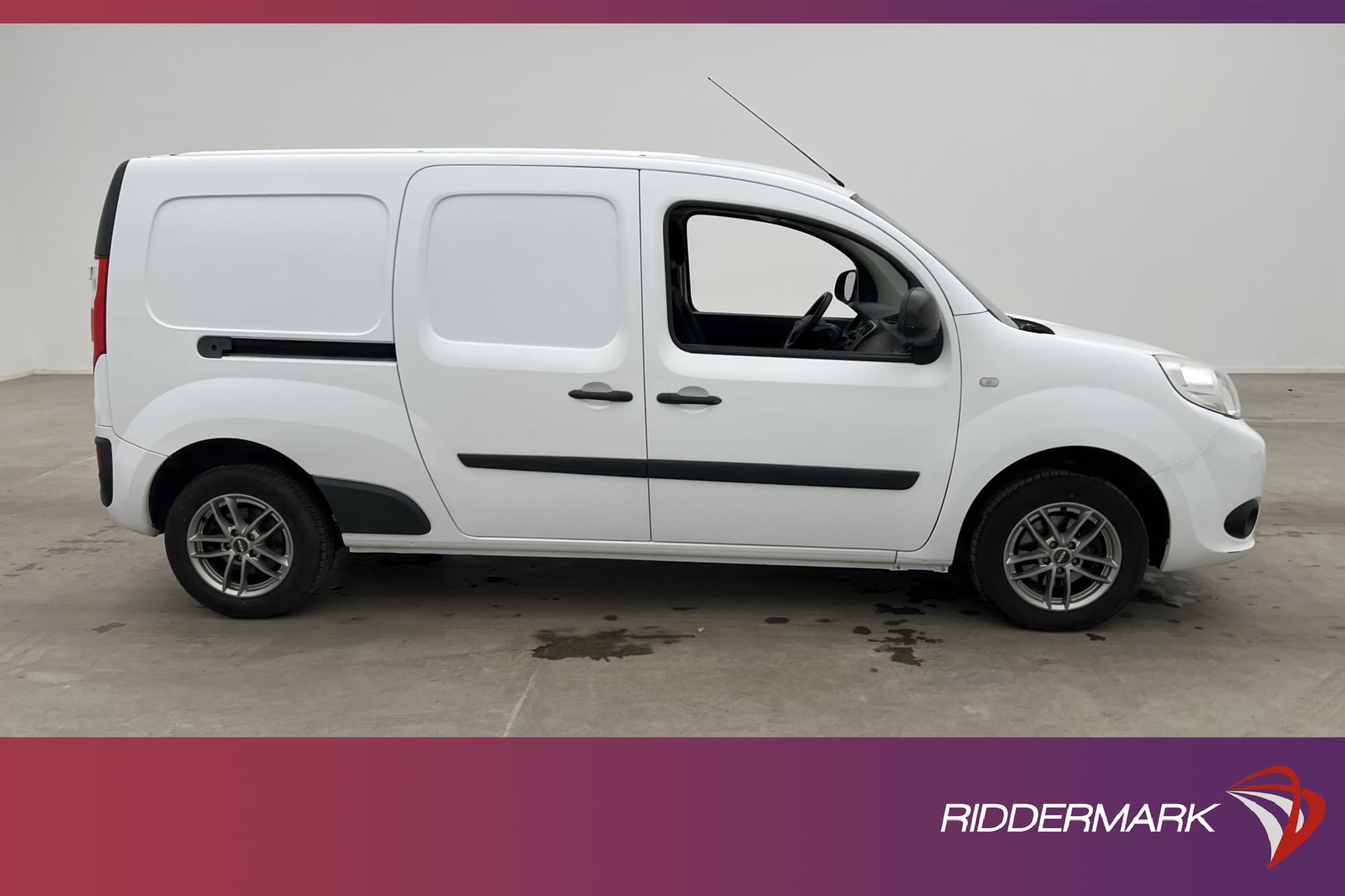 Renault Kangoo Maxi 1.5dCi Ny-Kamrem Värmare Dragkrok PDC