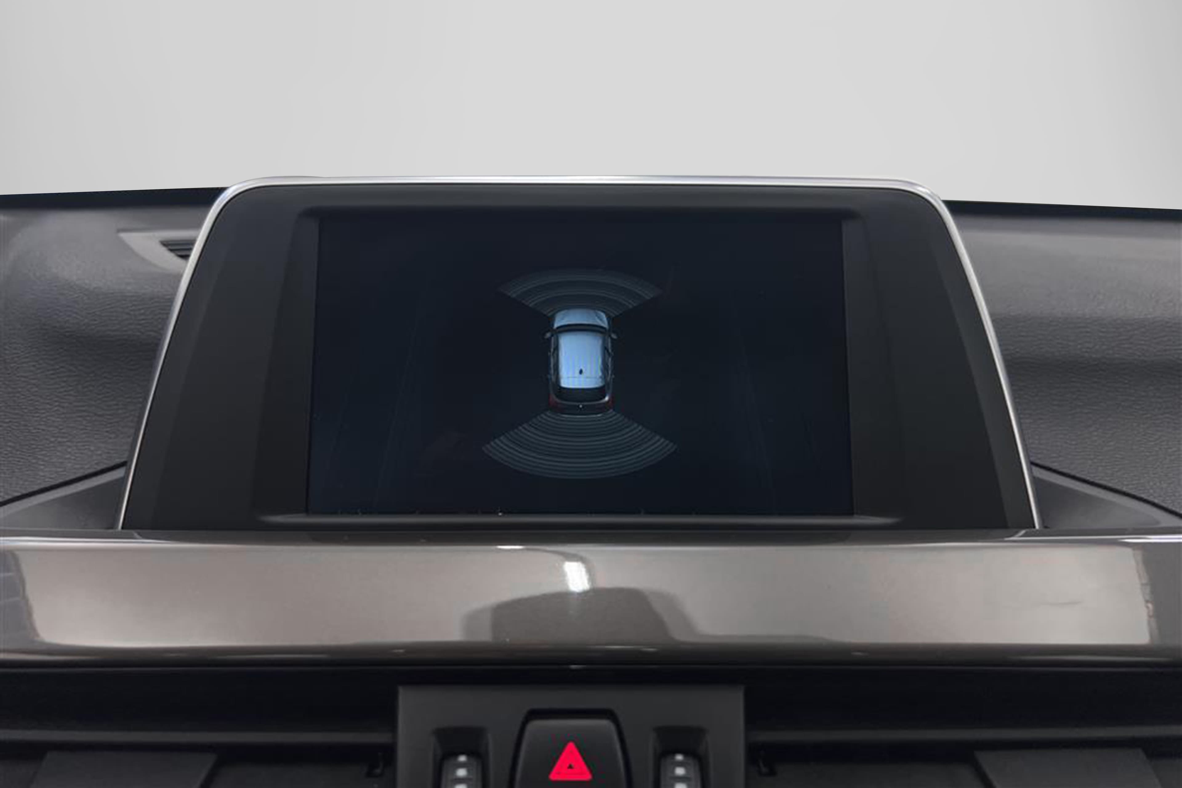BMW X1 xDrive20d 190hk X-Line Värmare Panorama Keylessinteriör