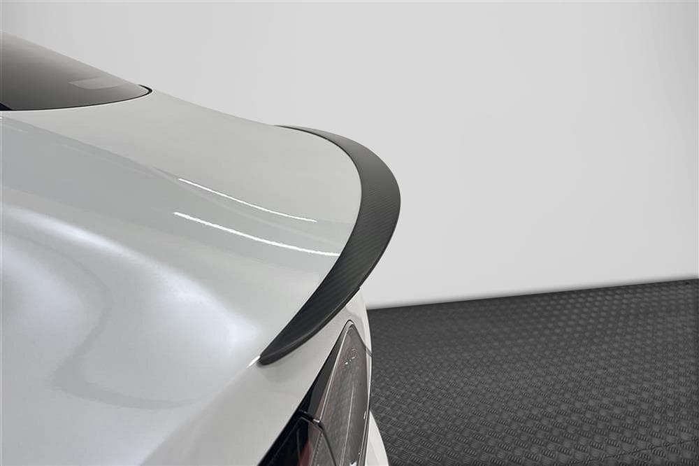 Tesla Model 3 Performance AWD Svensksåld Premiuminteriör