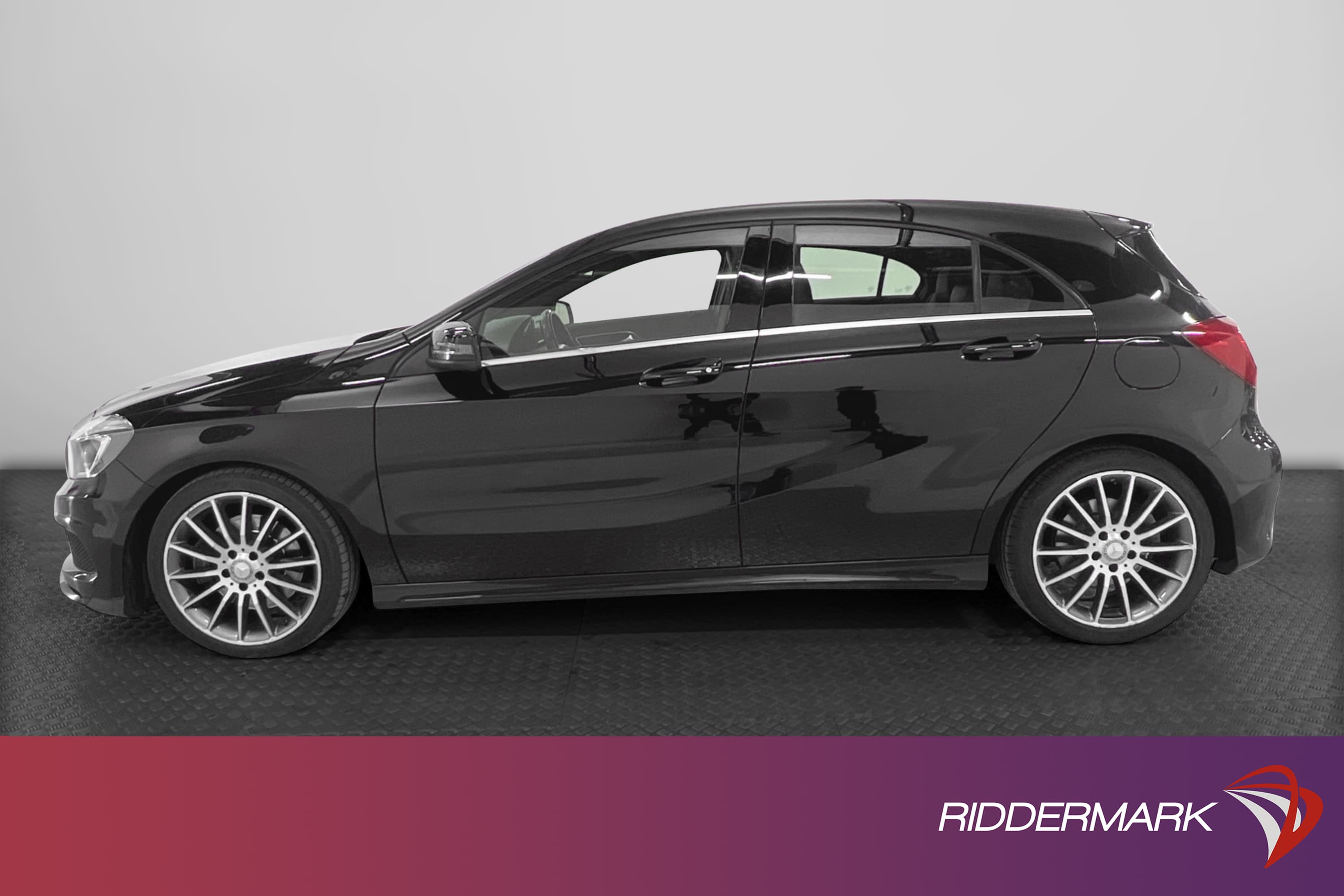 Mercedes-Benz A 250  7G-DCT 211hk