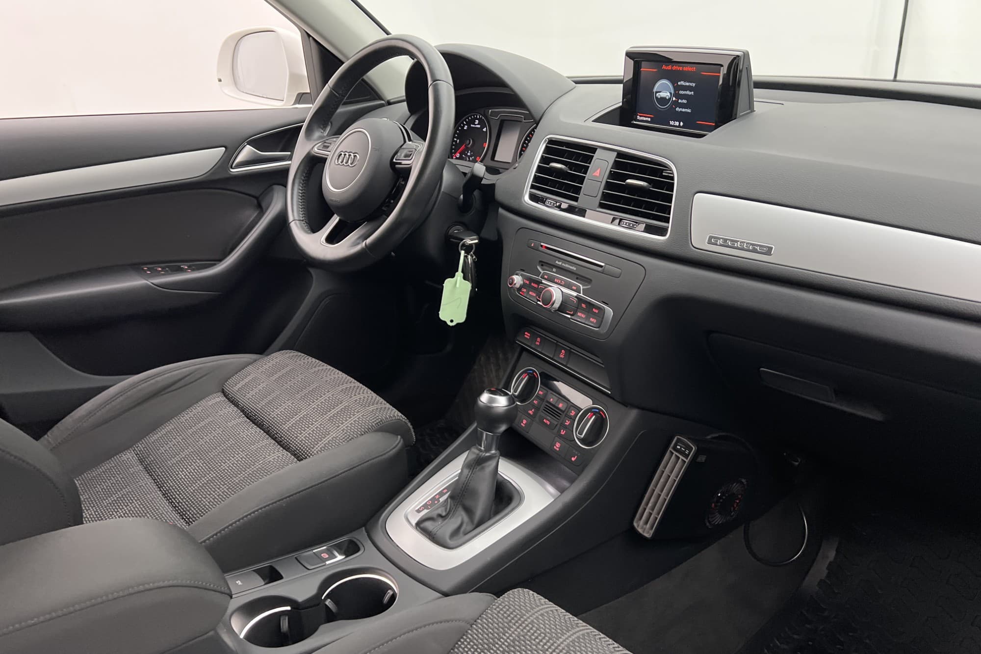 Audi Q3 2.0 TDI Quattro 150hk Proline M&K-Värmare Sensorer