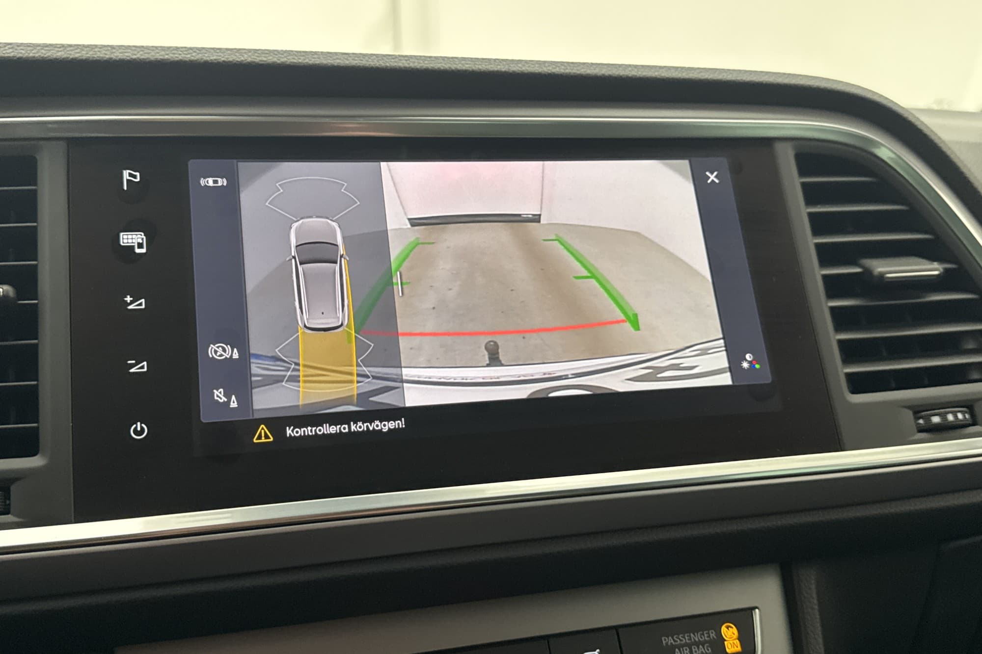 SEAT Ateca TSI 4D 190hk FR Line Värmare Kamera CarPlay Drag