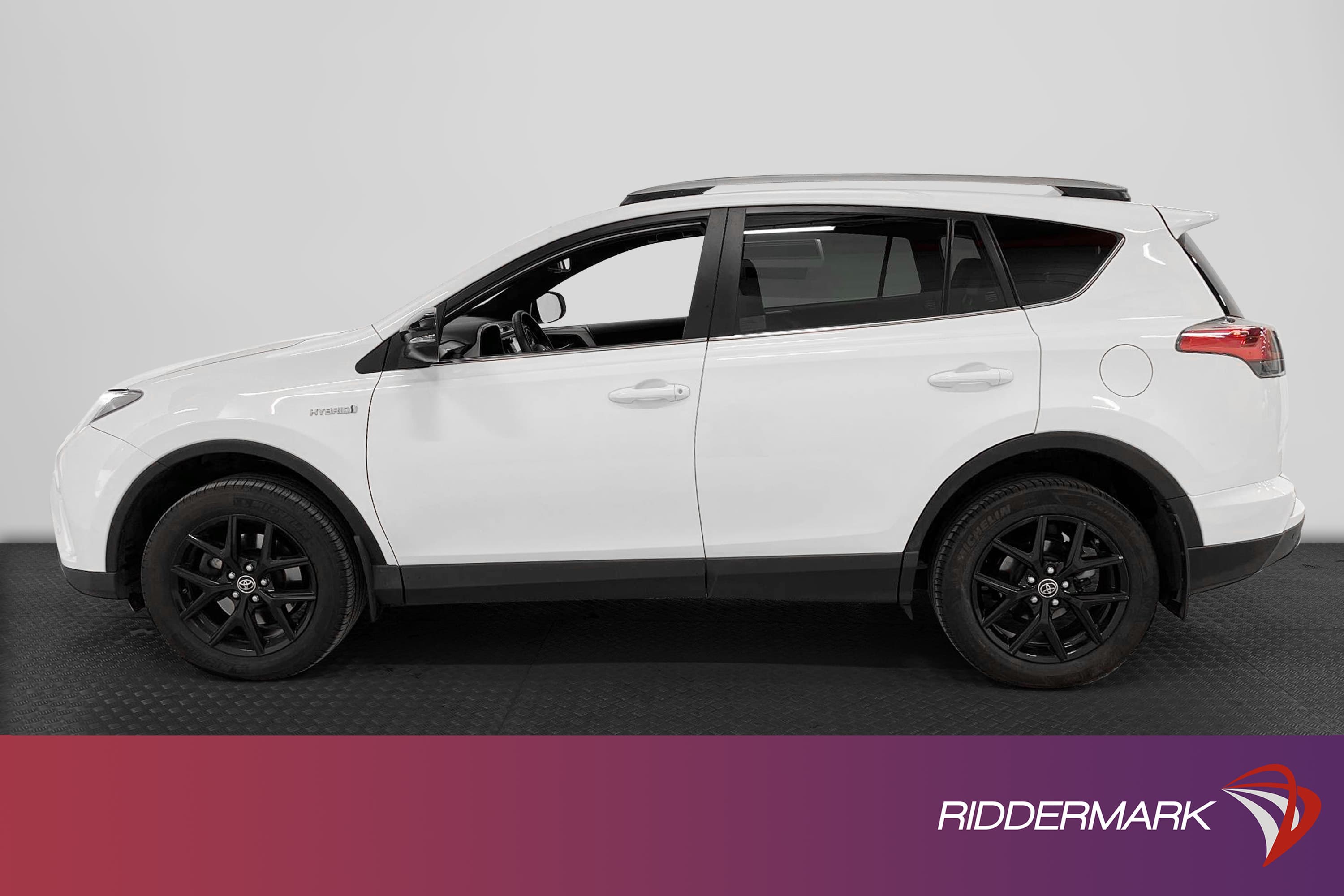 Toyota RAV4 Hybrid E-CVT AWD 197hk