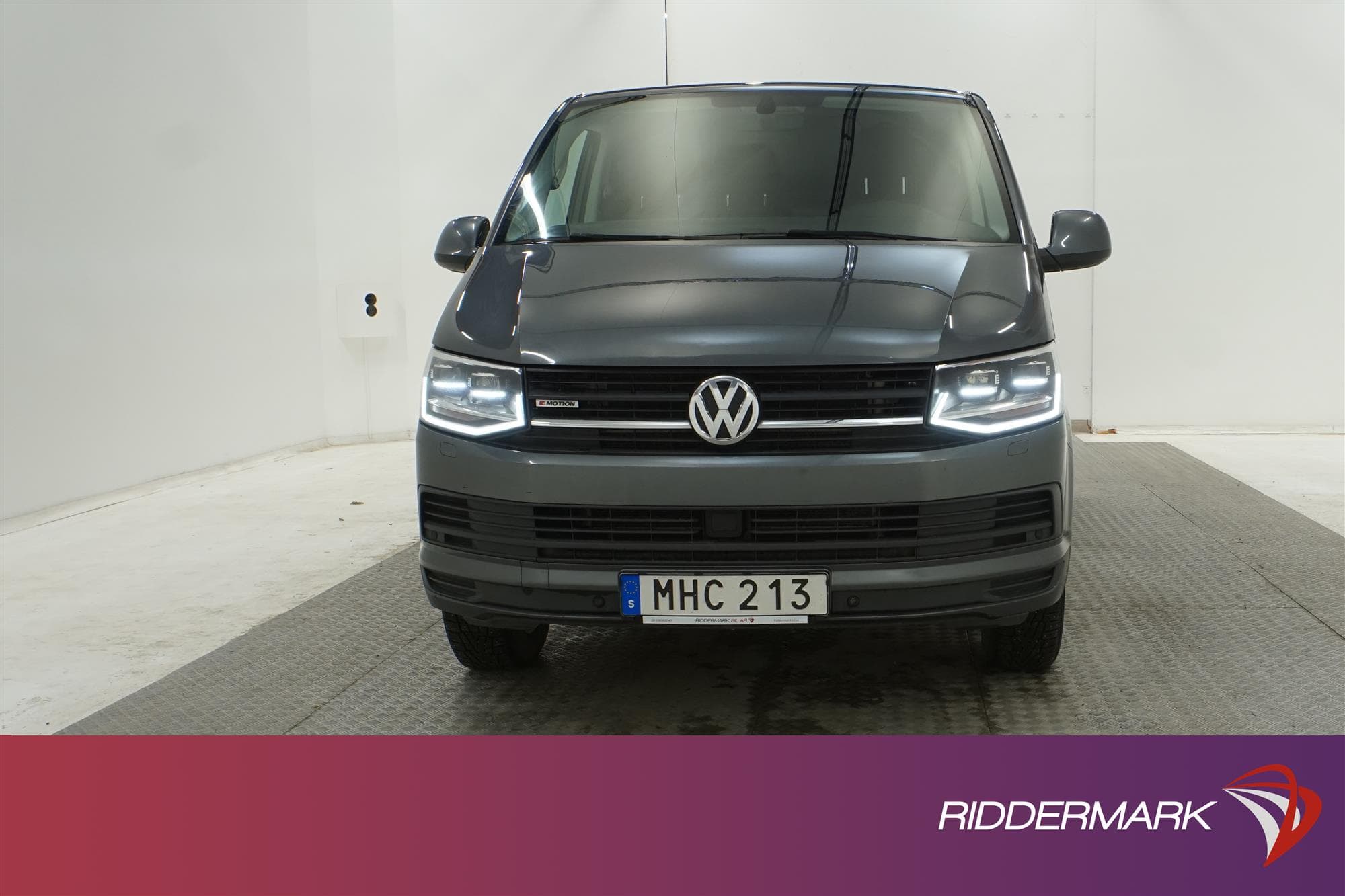 Volkswagen Transporter Automat 150hk 4Motion Värmare Moms