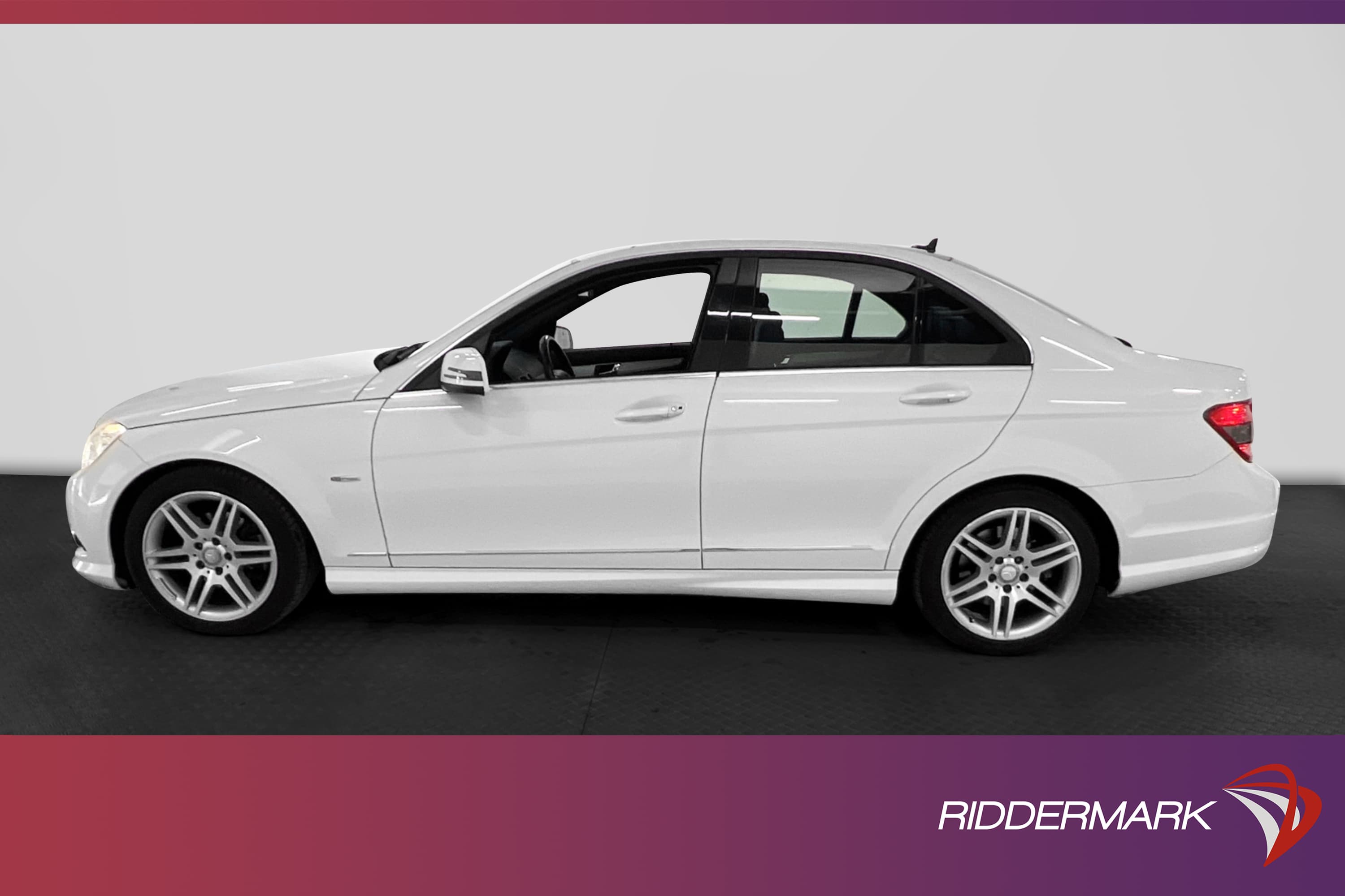Mercedes-Benz C 180 CGI AMG 156hk