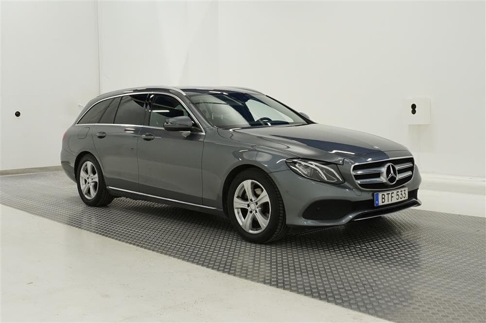Mercedes E 220d Kombi 194hk Widescreen Navi Drag