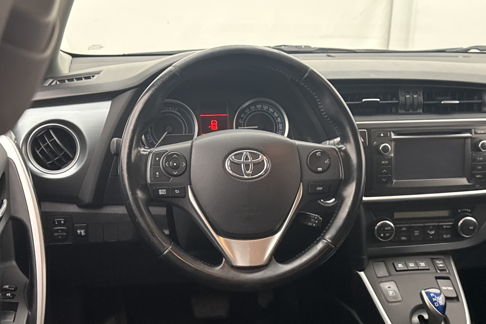 Toyota Auris Touring Hybrid 136hk Edition 50 Kamera Värmare