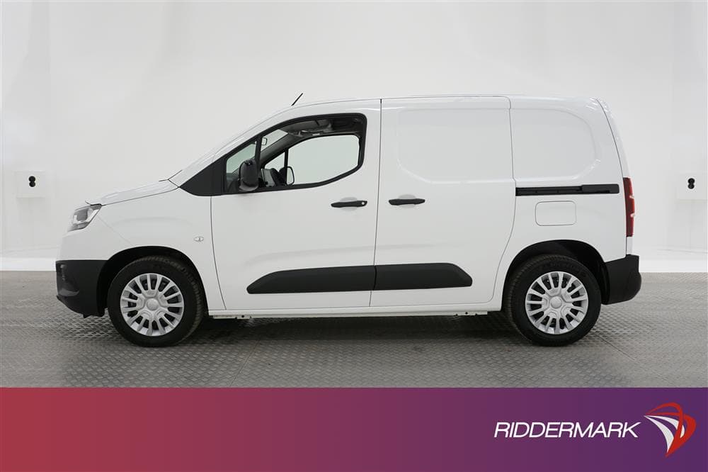 Toyota Proace City 1.5D Eu6 3-sits 130hk Värmare Moms