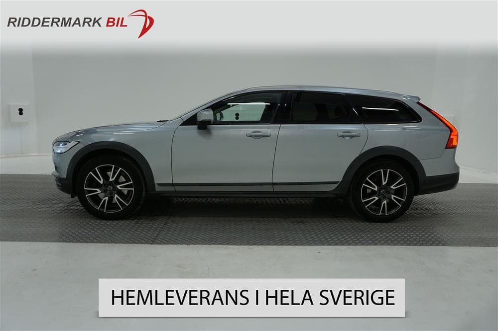 Volvo V90 Cross Country