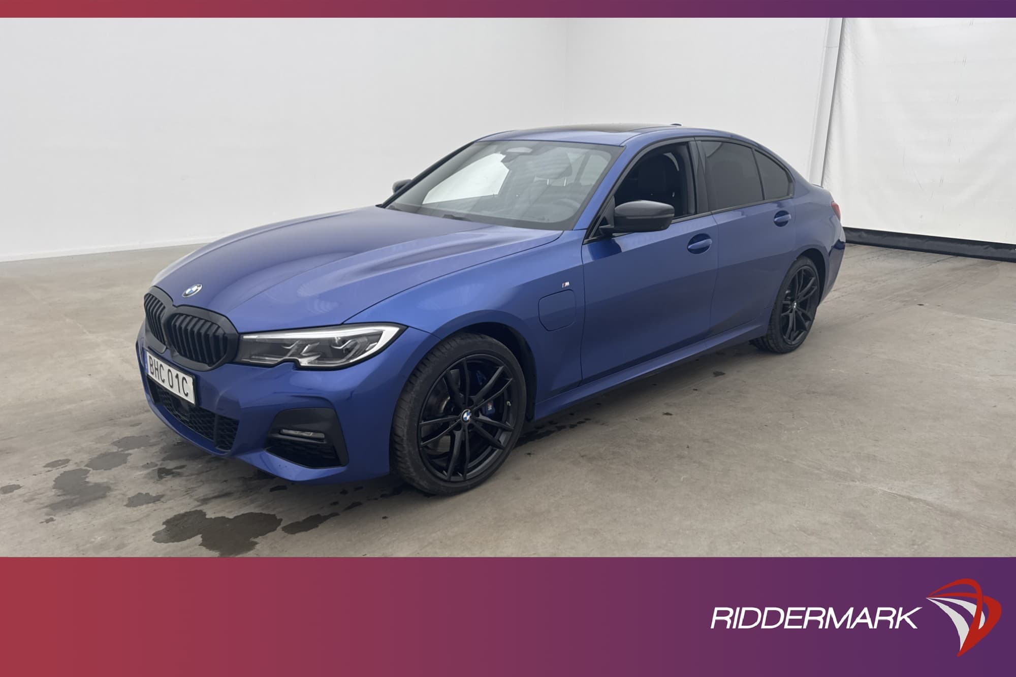 BMW 330e xDrive