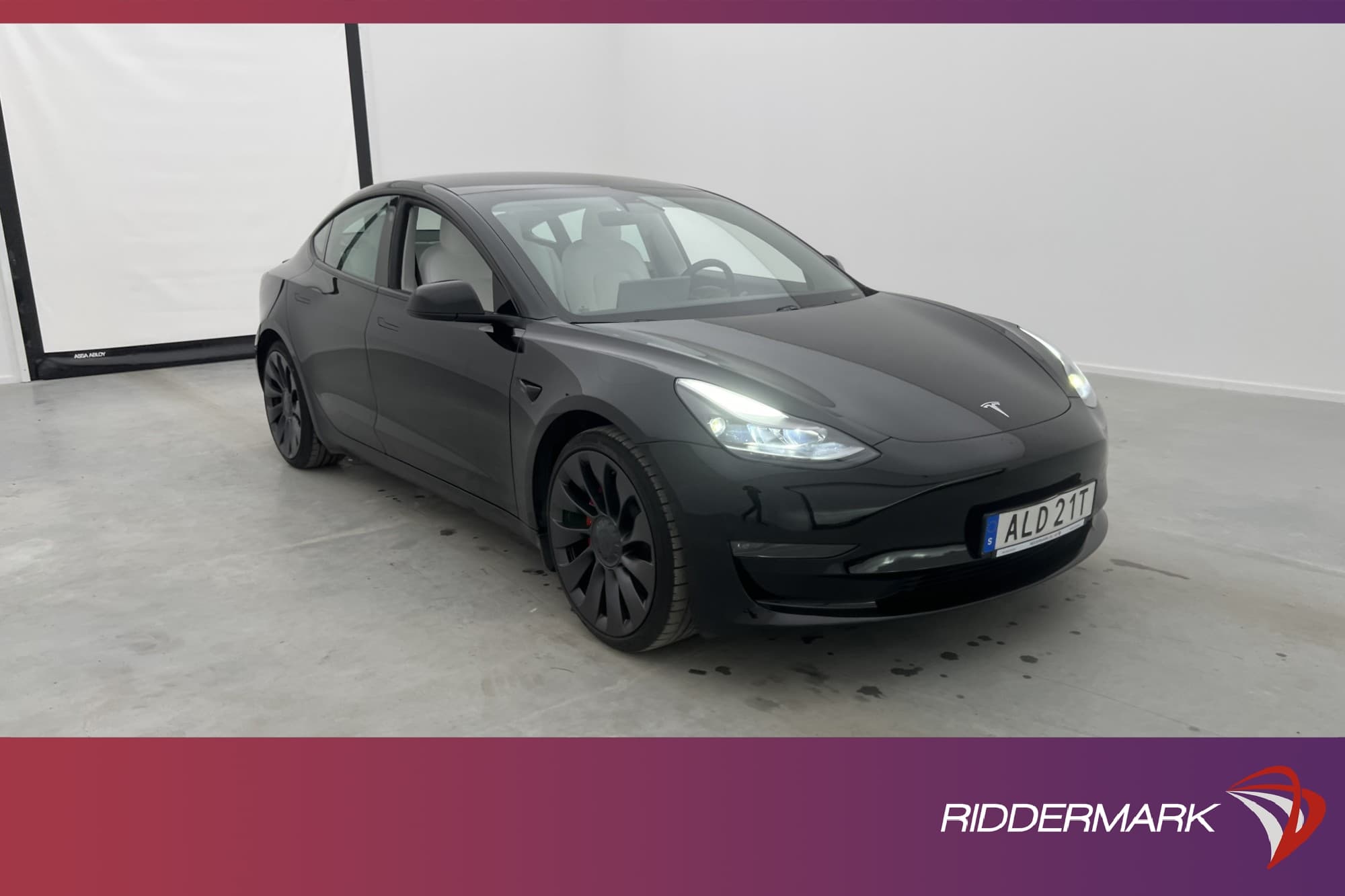 Tesla Model 3 Performance AWD