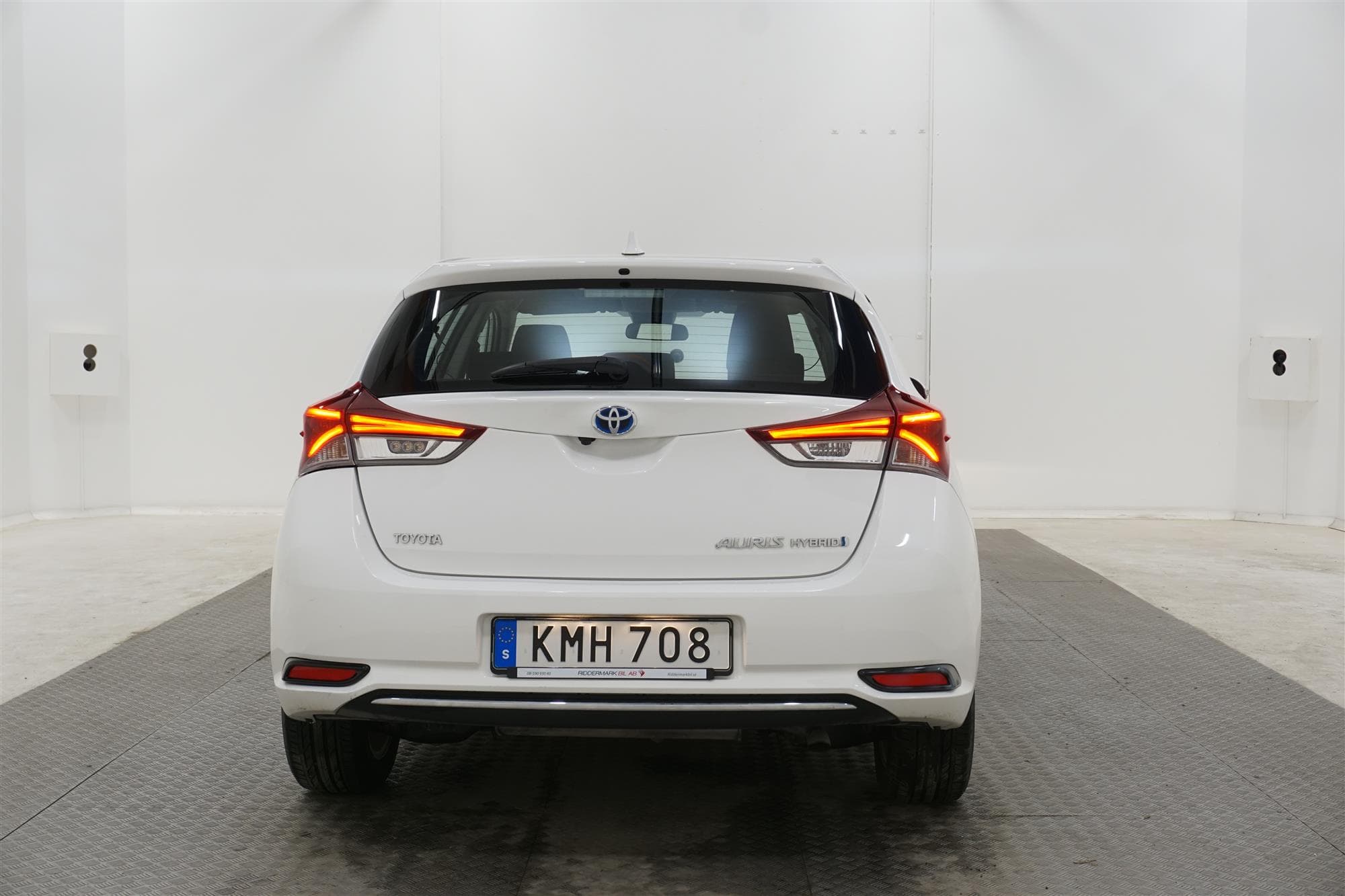 Toyota Auris Hybrid 136hk Navigator Backkamera 0,36L/mil