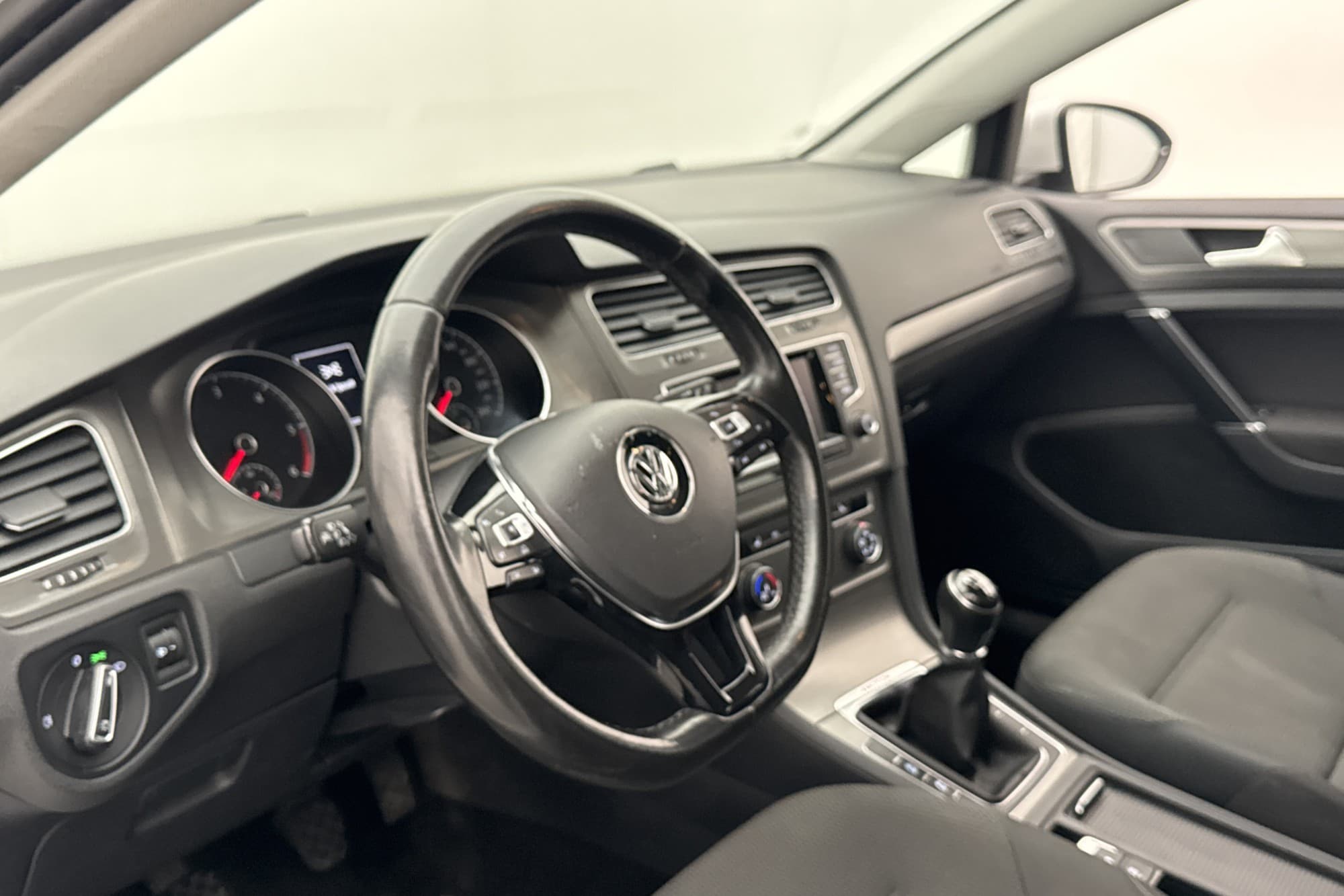 Volkswagen Golf Sportscombi 1.6 TDI 4M Masters Värmare Drag