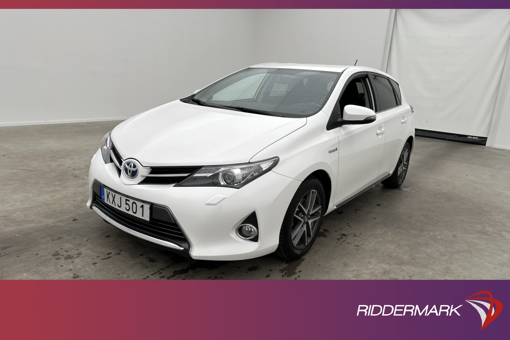 Toyota Auris Hybrid 136hk