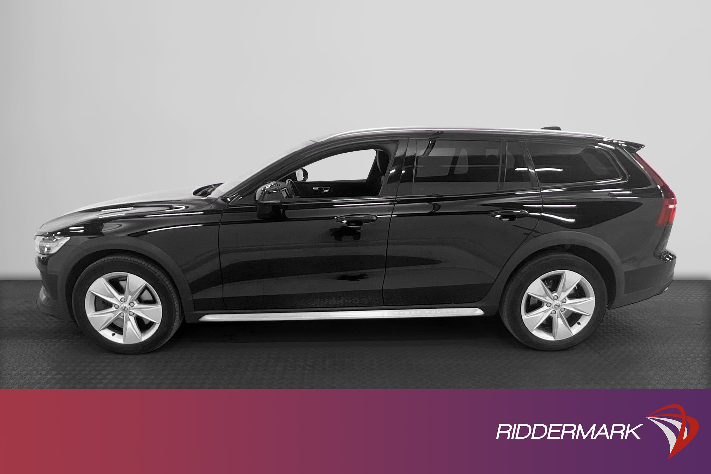 Volvo V60 Cross Country D4 AWD