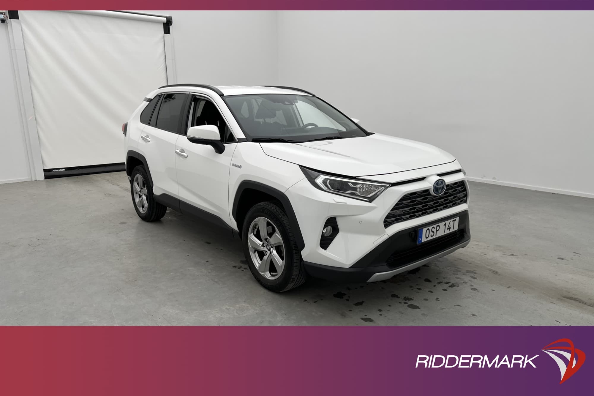 Toyota RAV4 Hybrid AWD 222hk
