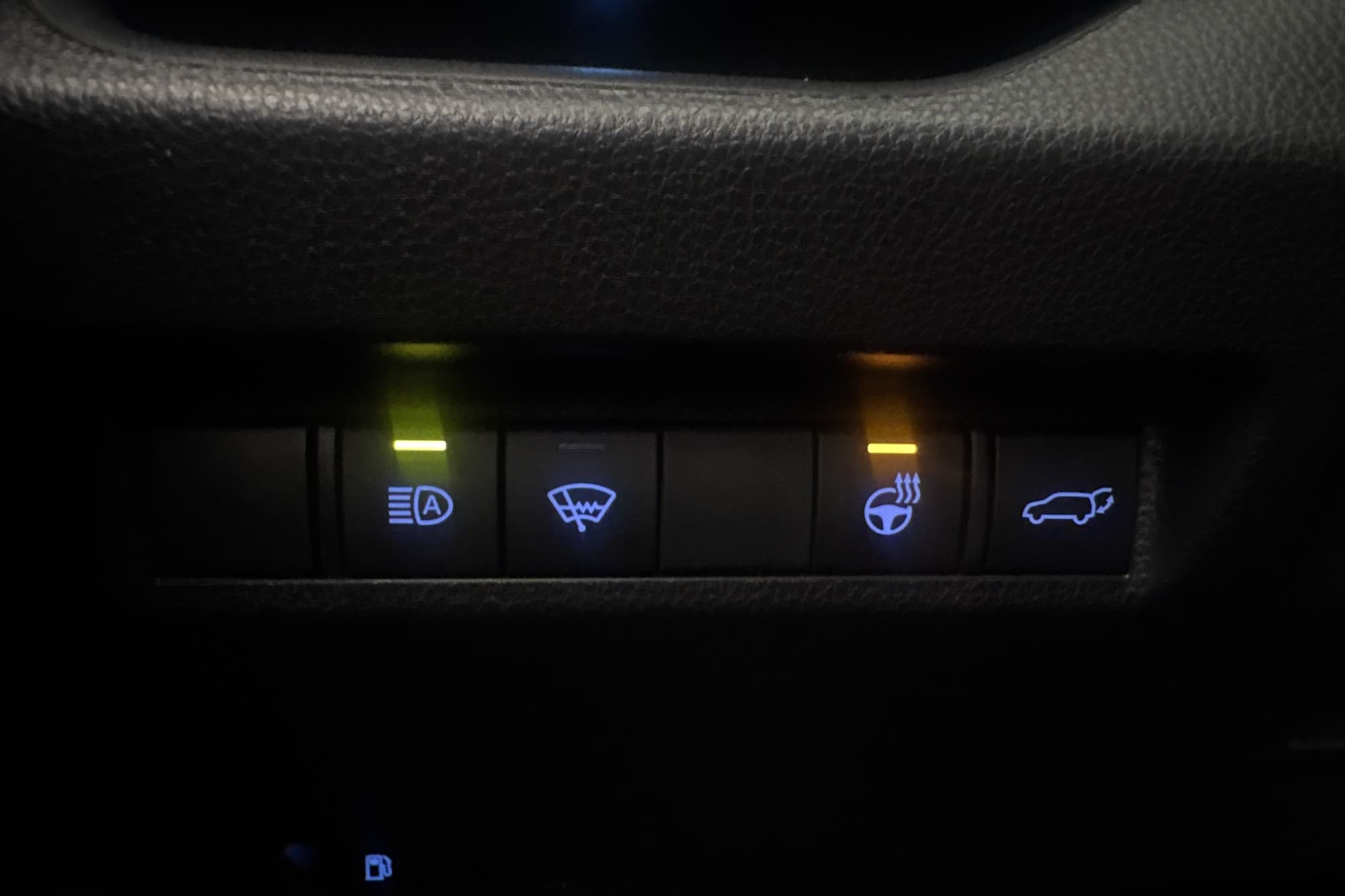 Toyota RAV4 Plug-In Hybrid 306hk AWD Active Kamera MOMS