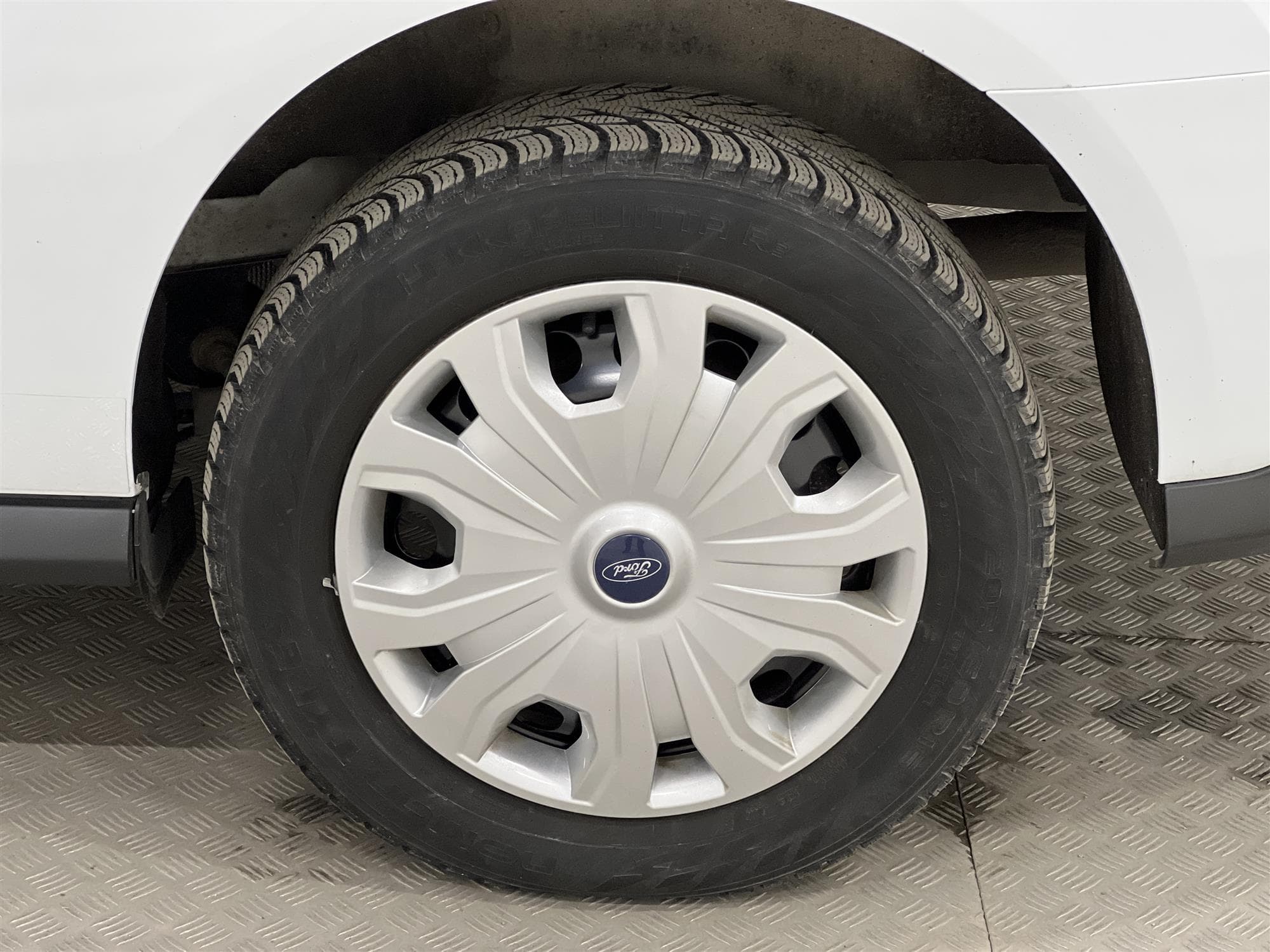 Ford Transit Connect 120hk LWB Drag Kamera Värmare Moms 