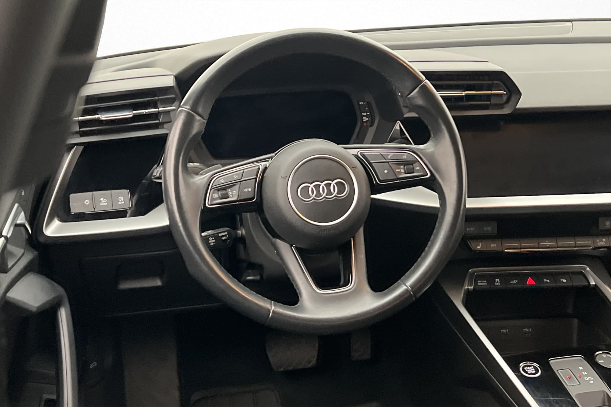 Audi A3 Sportback 45 TFSI e 245hk S-Line LED Audi-Sound MOMS