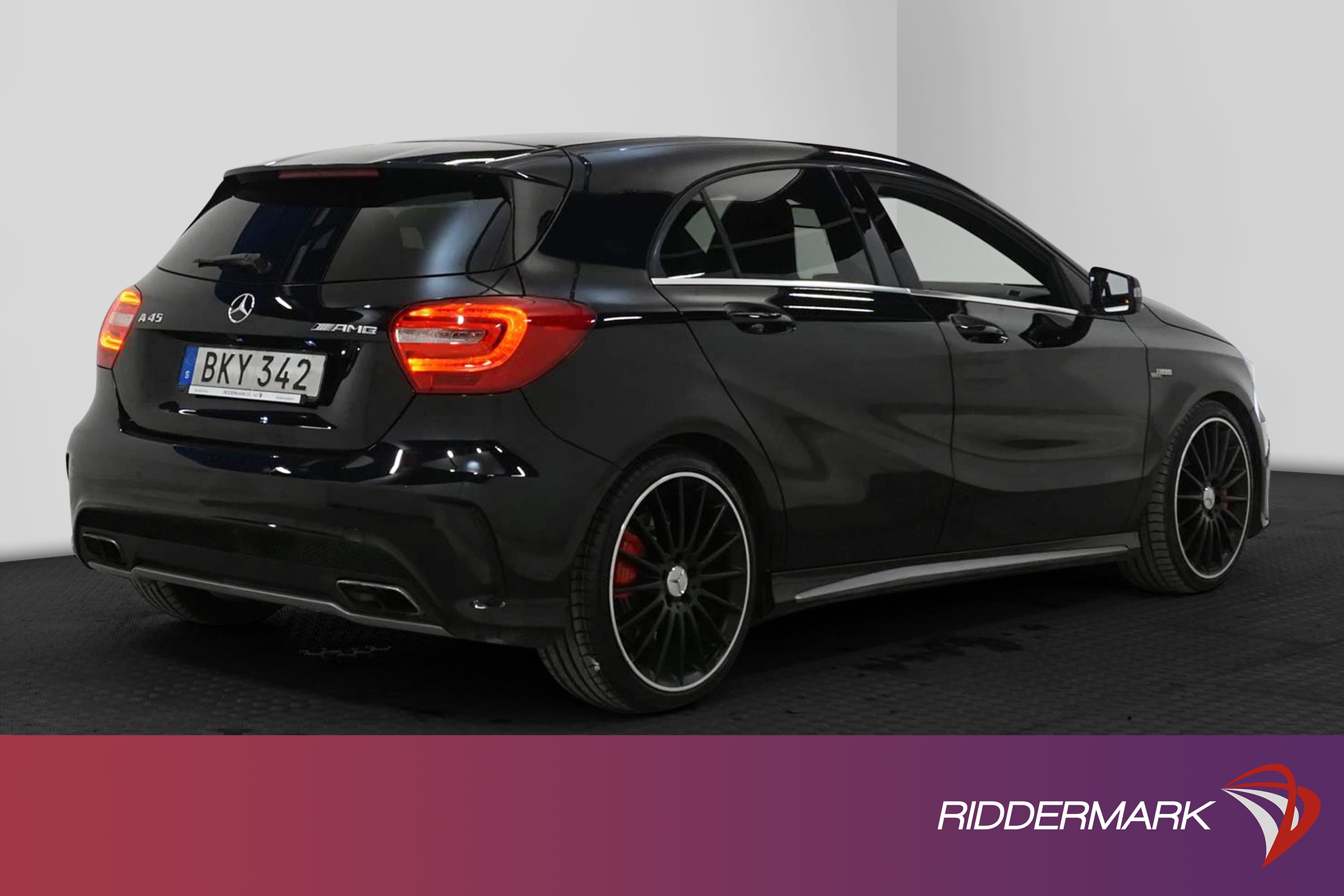 Mercedes-Benz A 45 AMG 4M 360hk