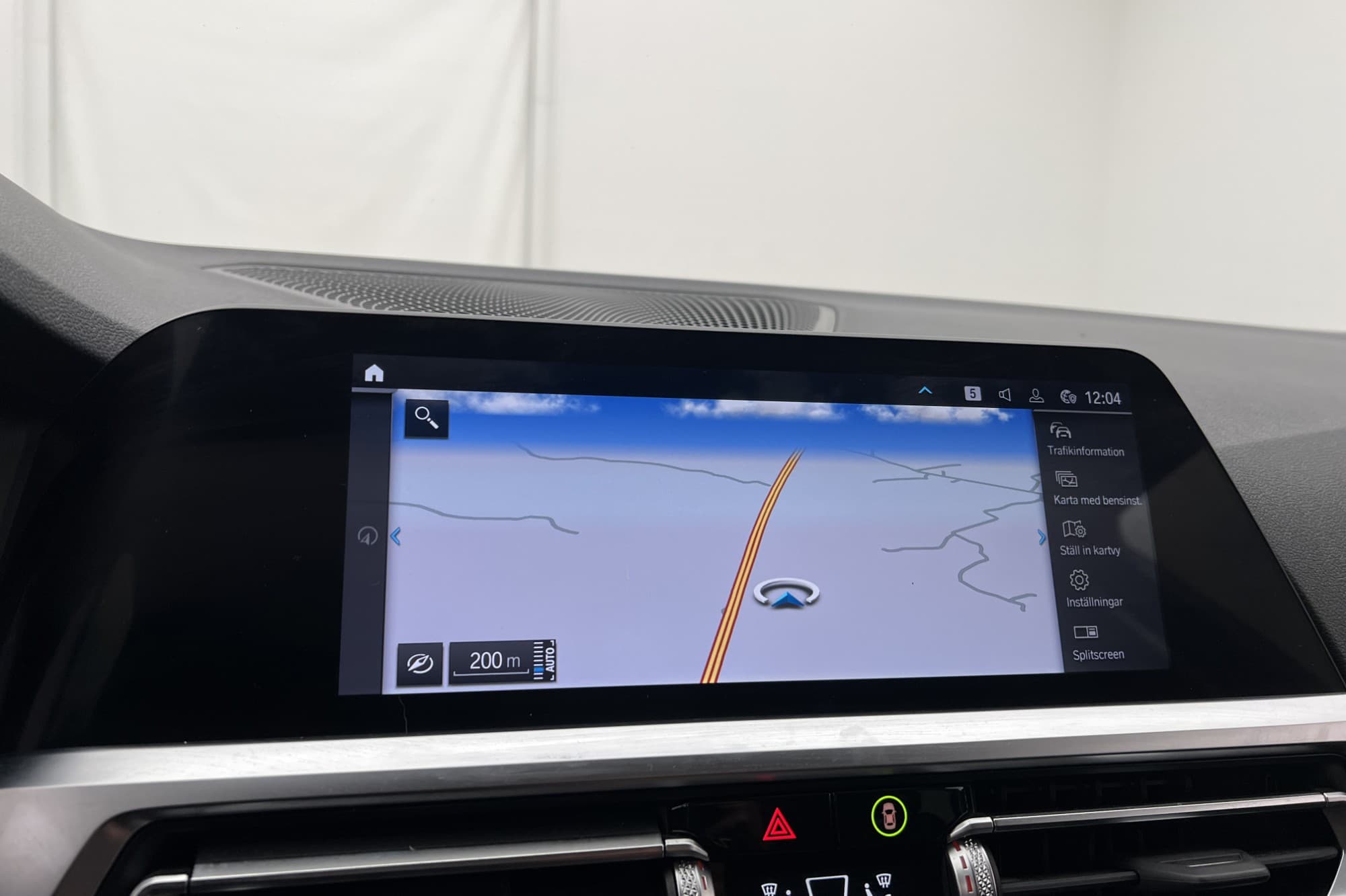 BMW 330e 292hk Sport Line Navigation Sensorer Halvskinn MOMS