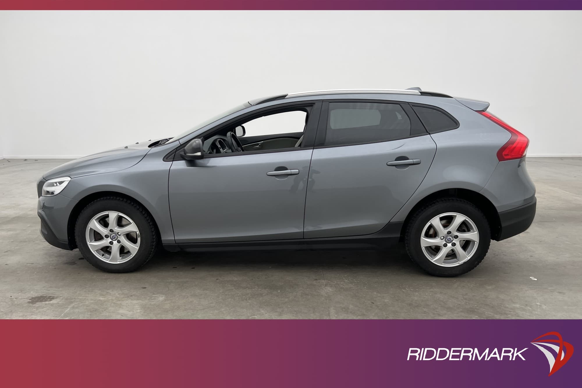 Volvo V40 Cross Country D2 120hk Momentum