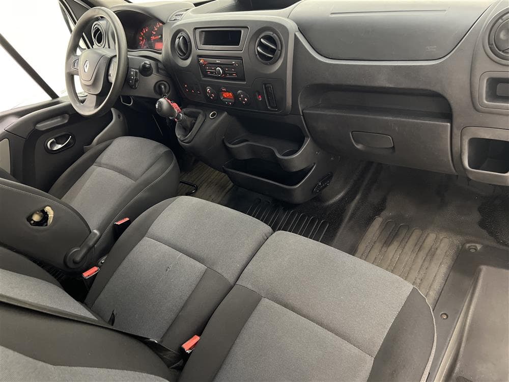 Renault Master 2.3dCi Eu6 170hk 7-sits Flakbil Värmare Moms interiör