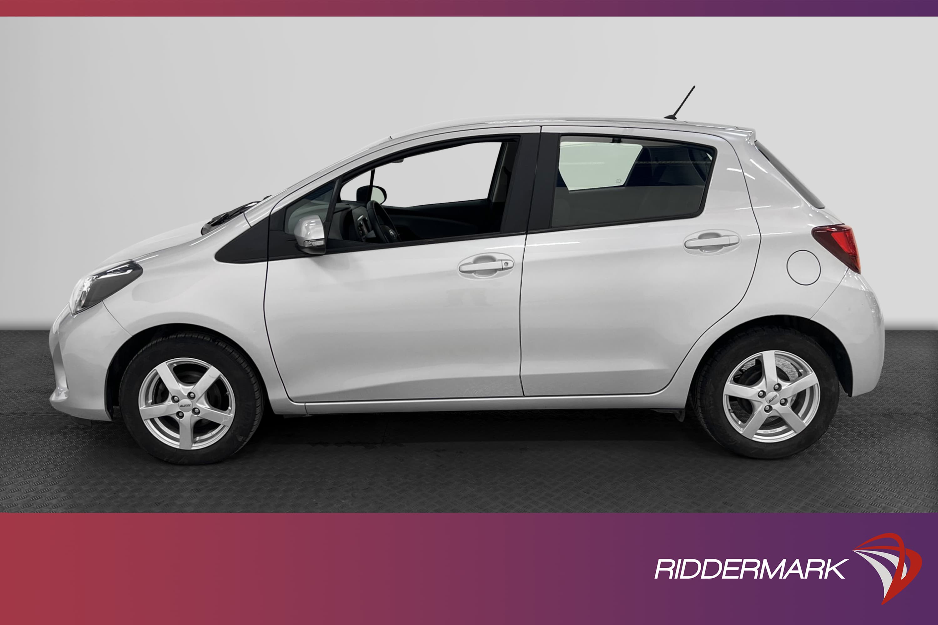 Toyota Yaris 1.33 Dual VVT-i 99hk