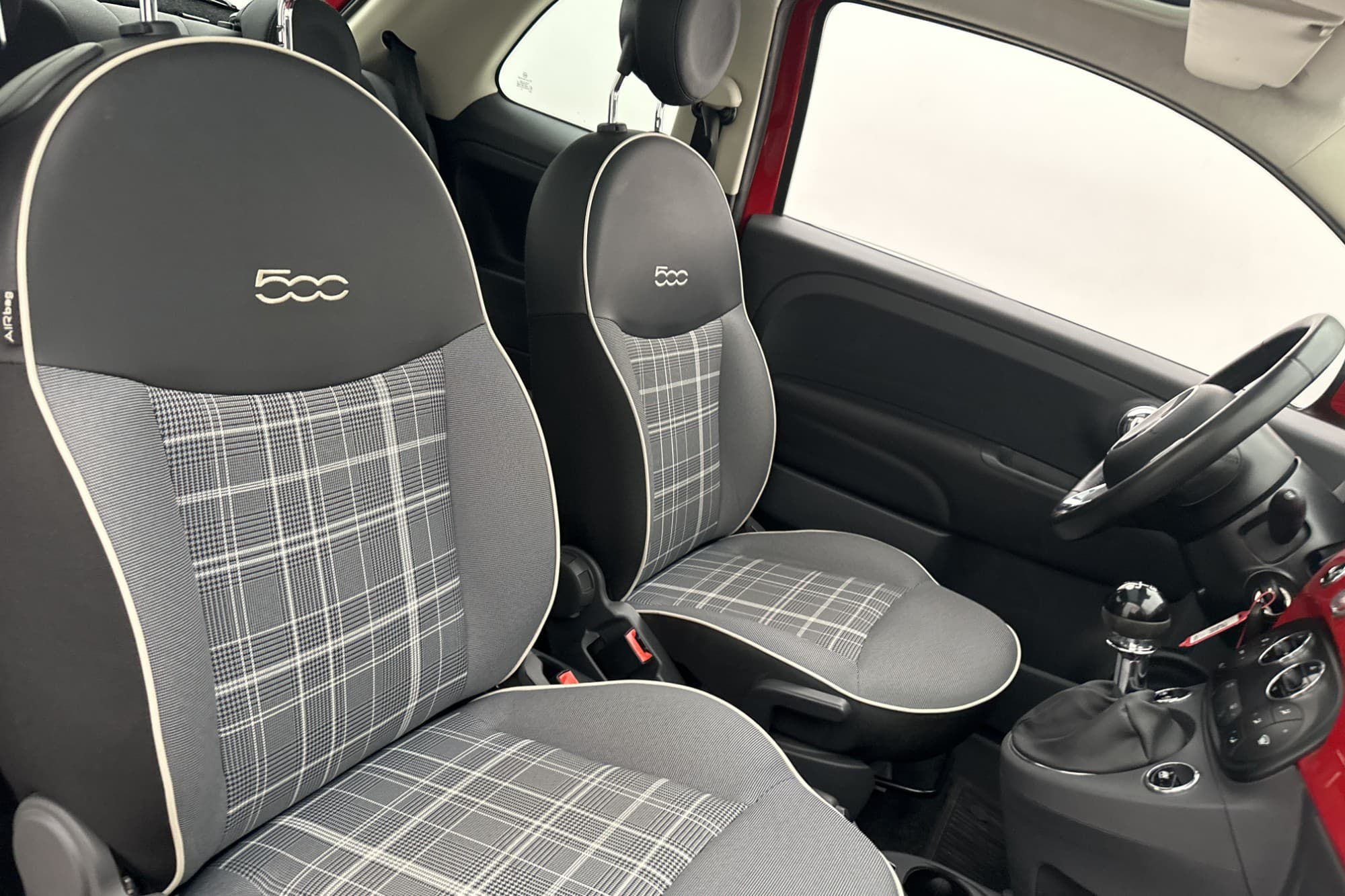 Fiat 500 1.2 8V 69hk Lounge Panorama Bluetooth 0.49l/mil