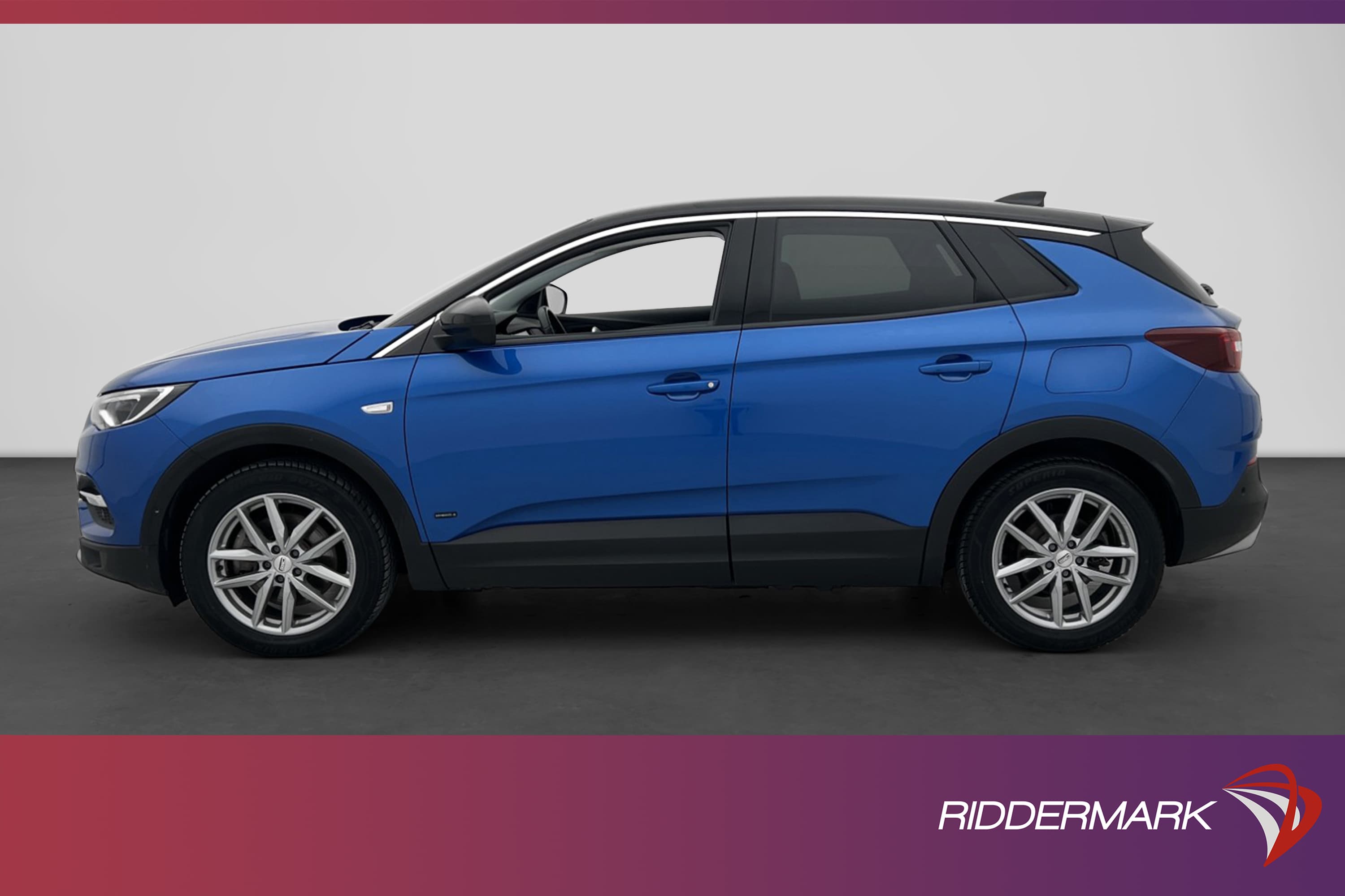 Opel Grandland X Hybrid4