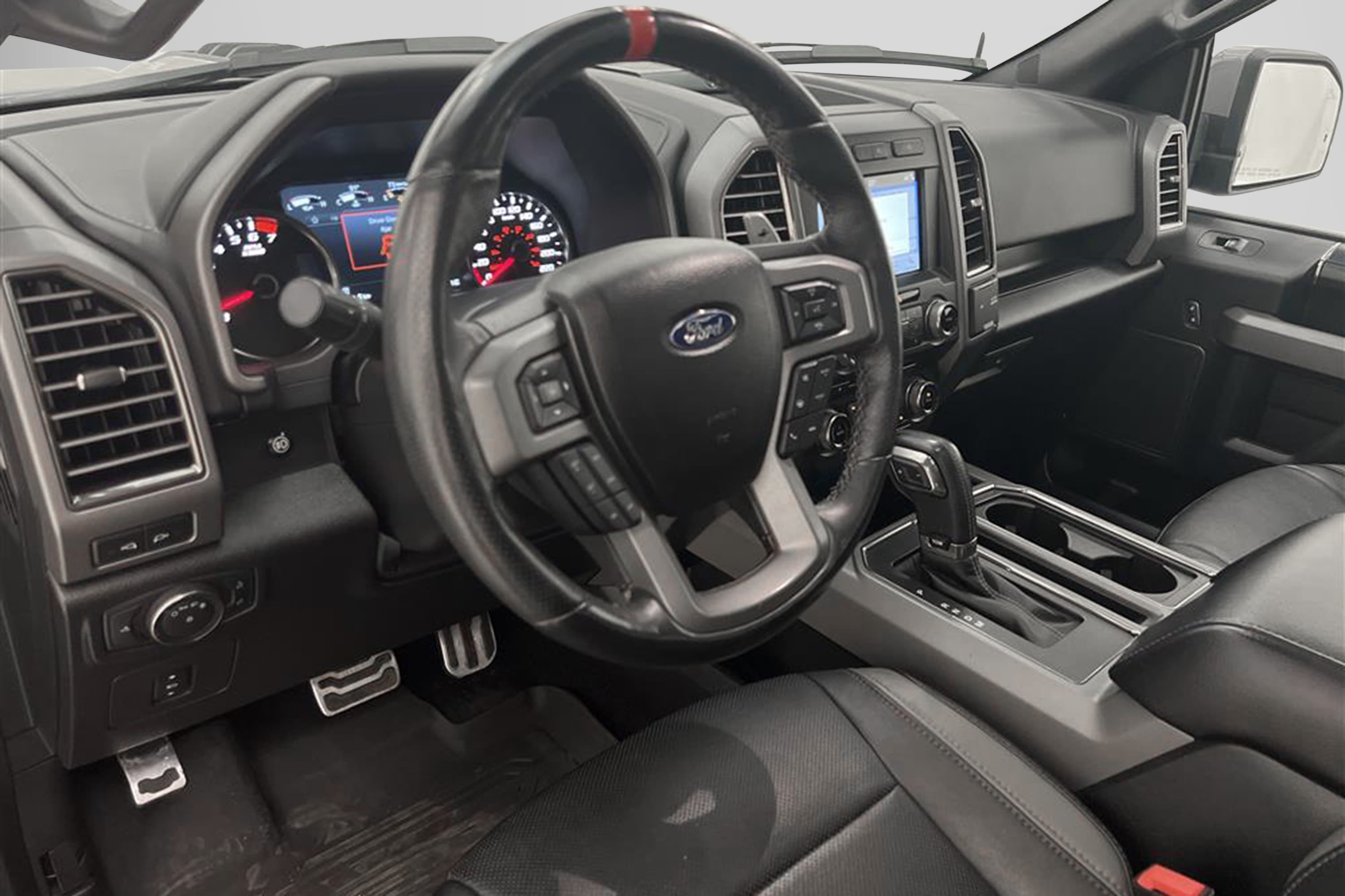 Ford F150 Raptor 456Hk Panorama B&O Navi Drag Moms interiör