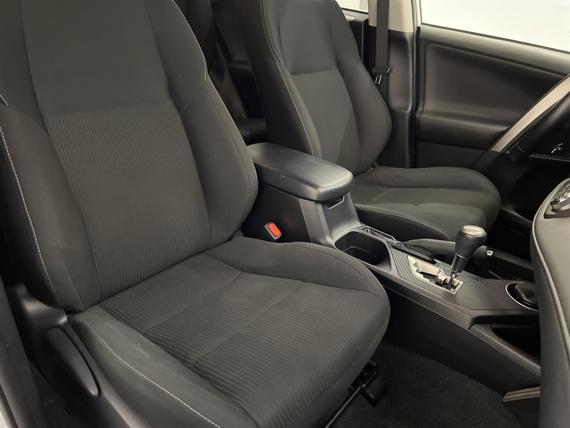 Toyota RAV4 2.0 4WD Multidrive S 152hk M&K Värmare B-Kam