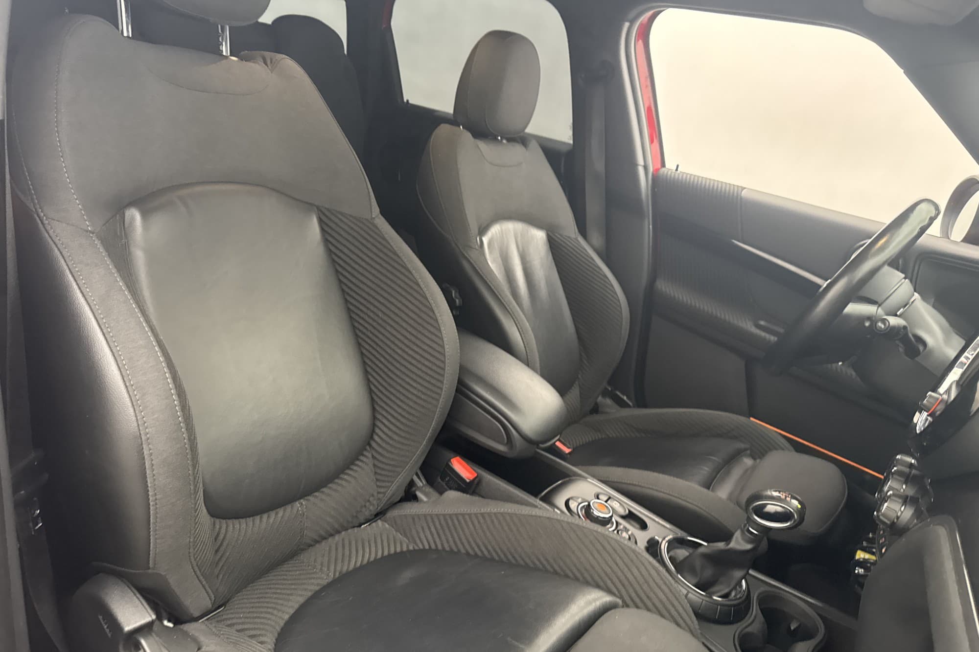 MINI Countryman Cooper SE ALL4 224hk Excitement Navigation